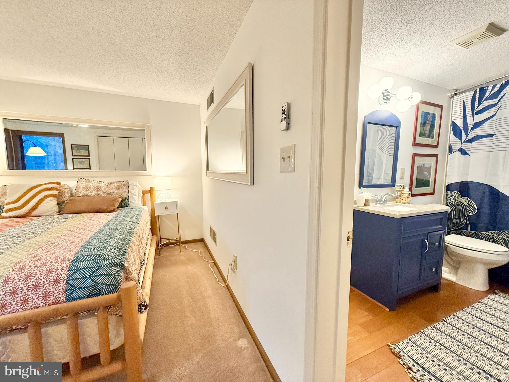 THE WOODS - Residential