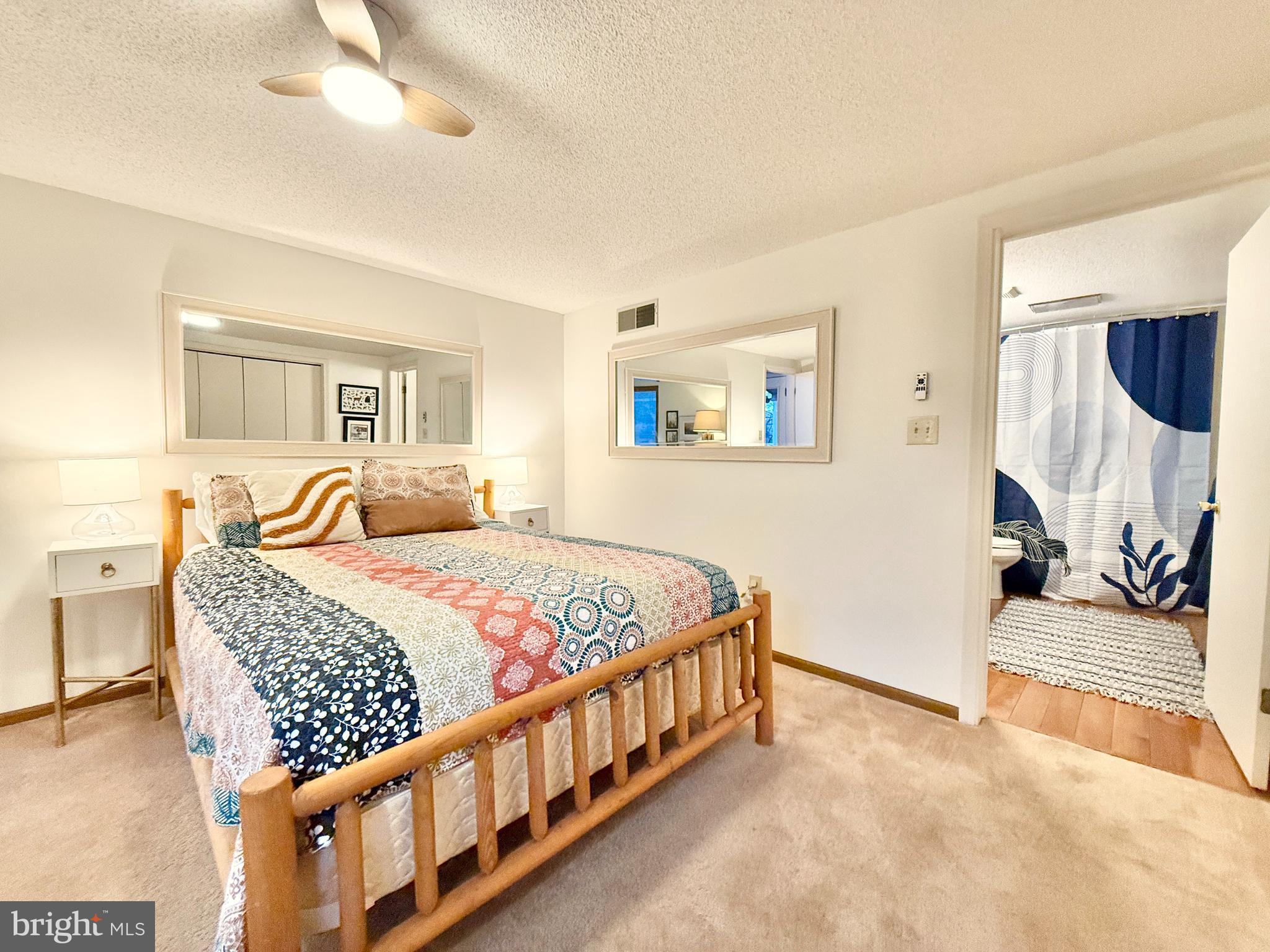 THE WOODS - Residential