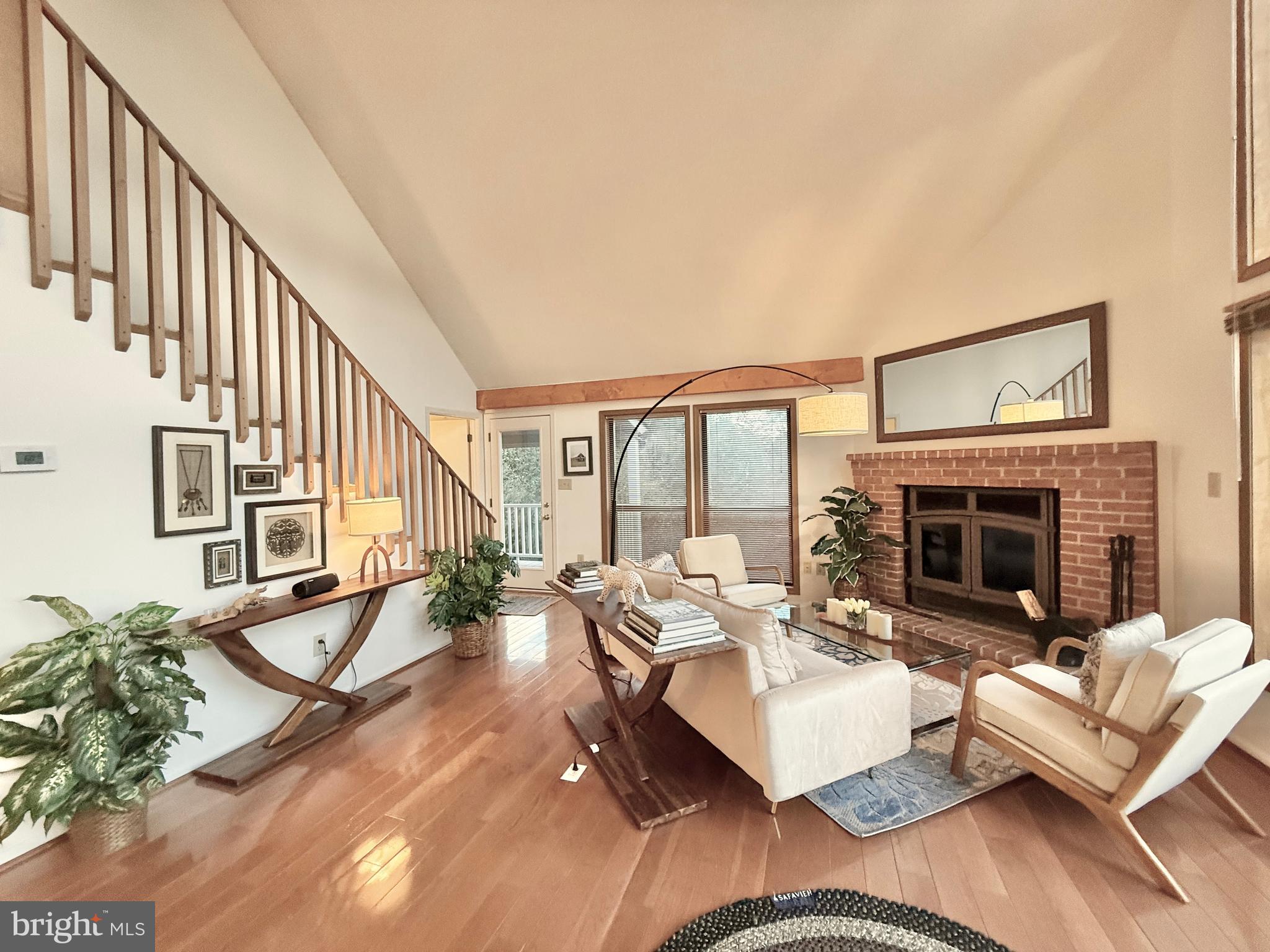 THE WOODS - Residential