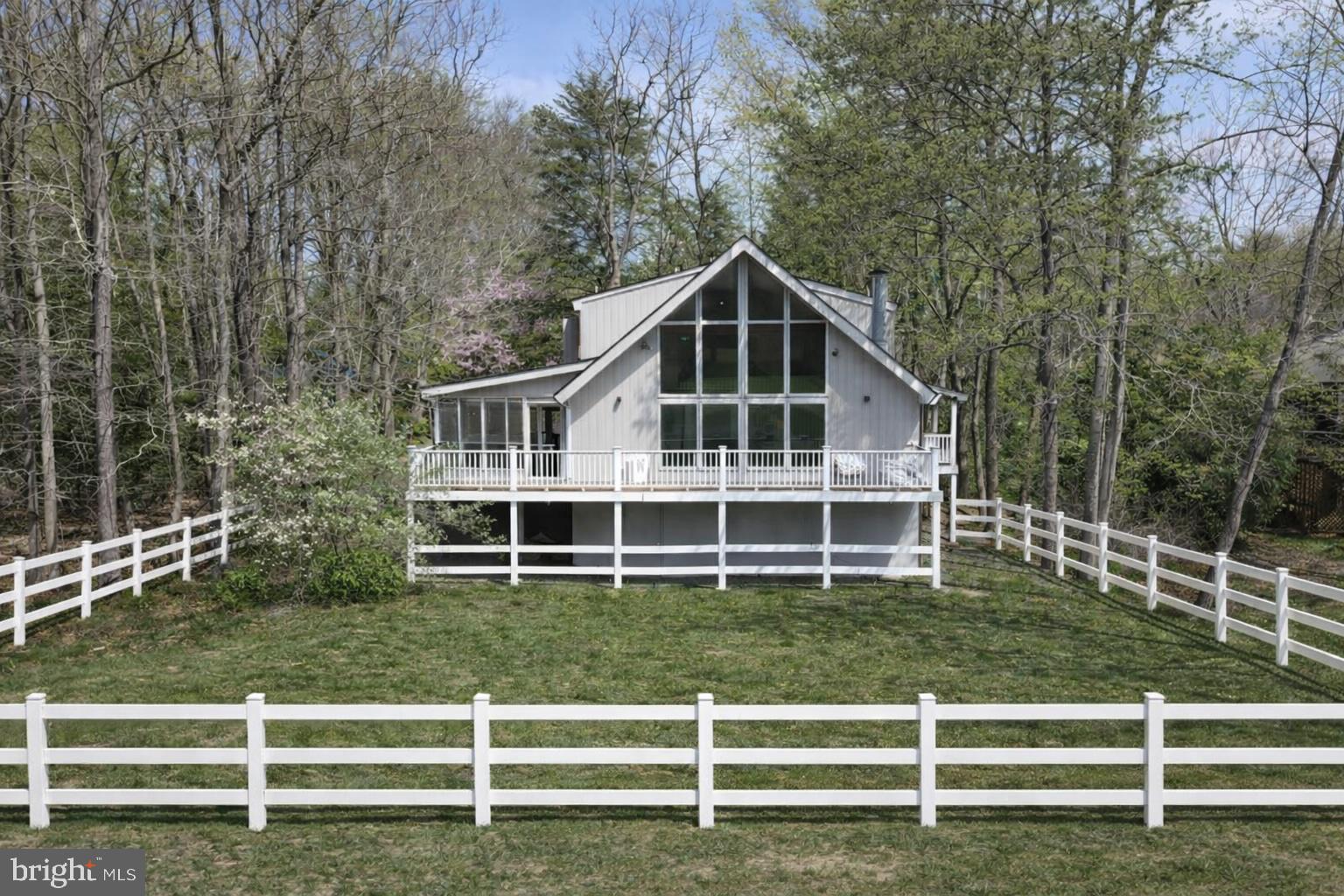 THE WOODS - Residential