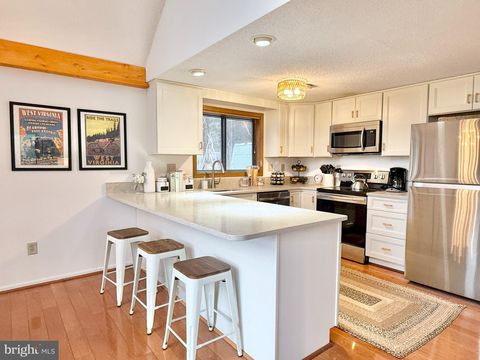 Tiny photo for 393 Tecumseh Trail, HEDGESVILLE, WV 25427 (MLS # WVBE2049208)
