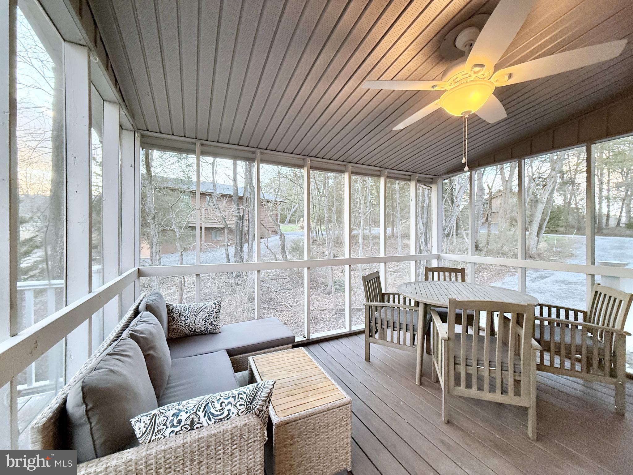 THE WOODS - Residential