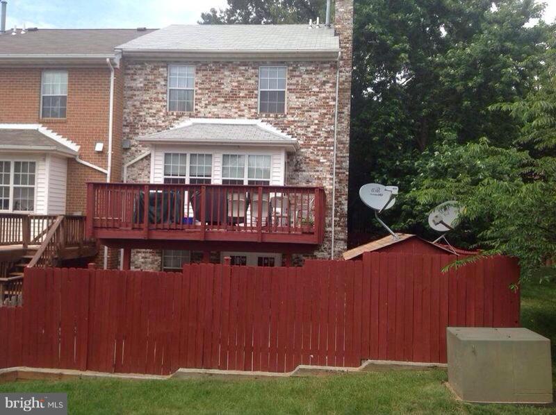 MIRROR RIDGE - Residential