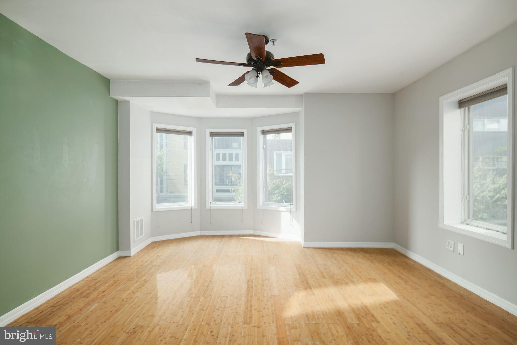 800 N 2ND STREET 00 5