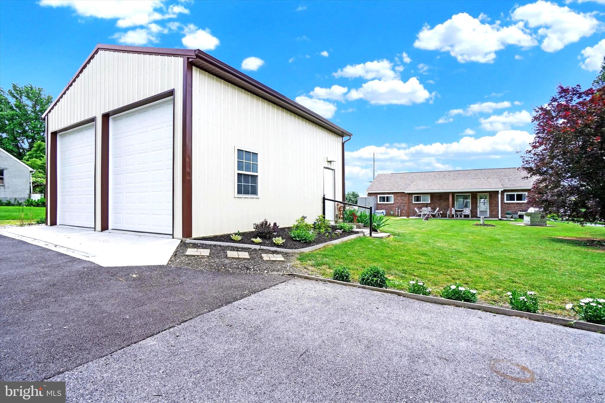 JACOBUS BORO - Residential