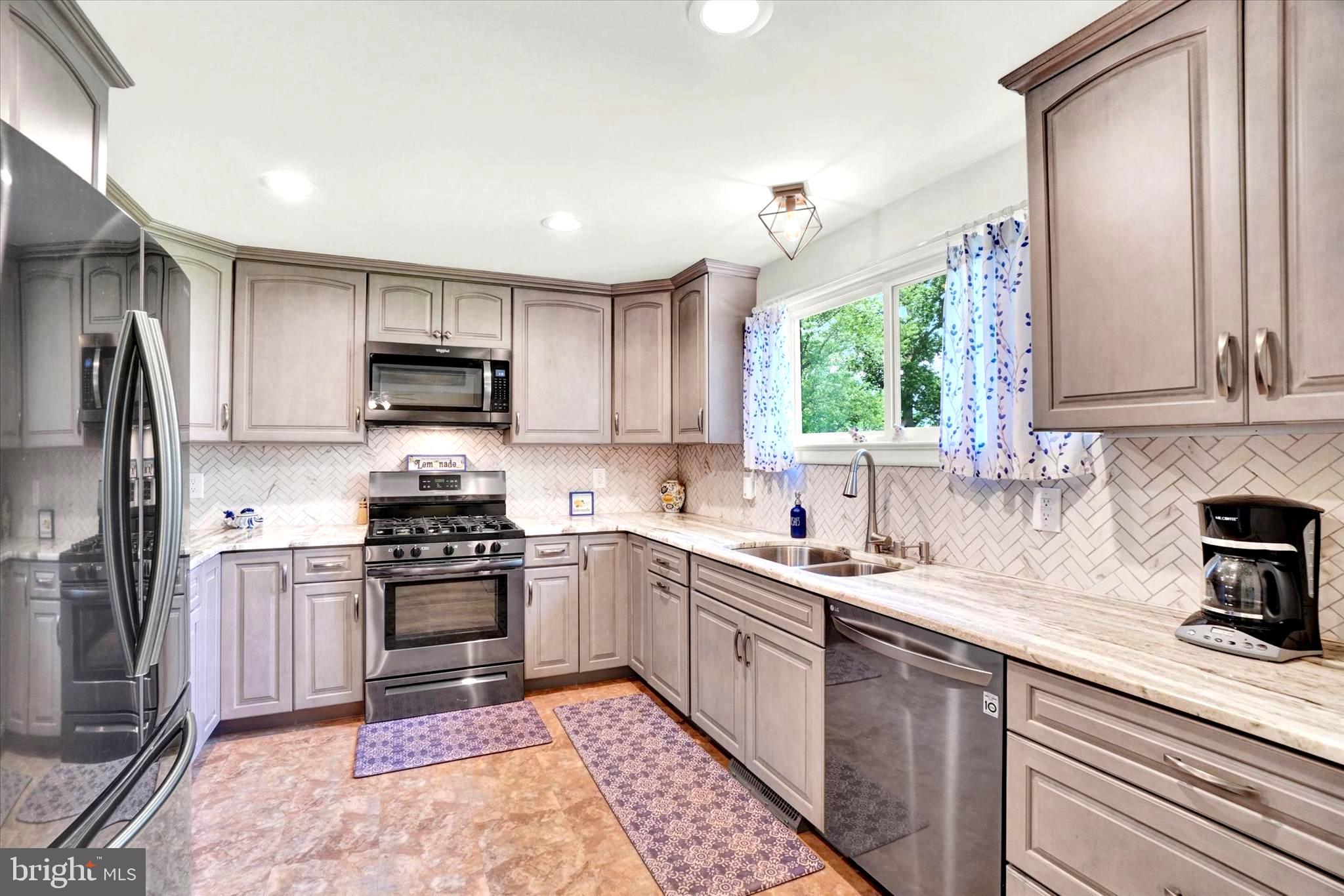 JACOBUS BORO - Residential