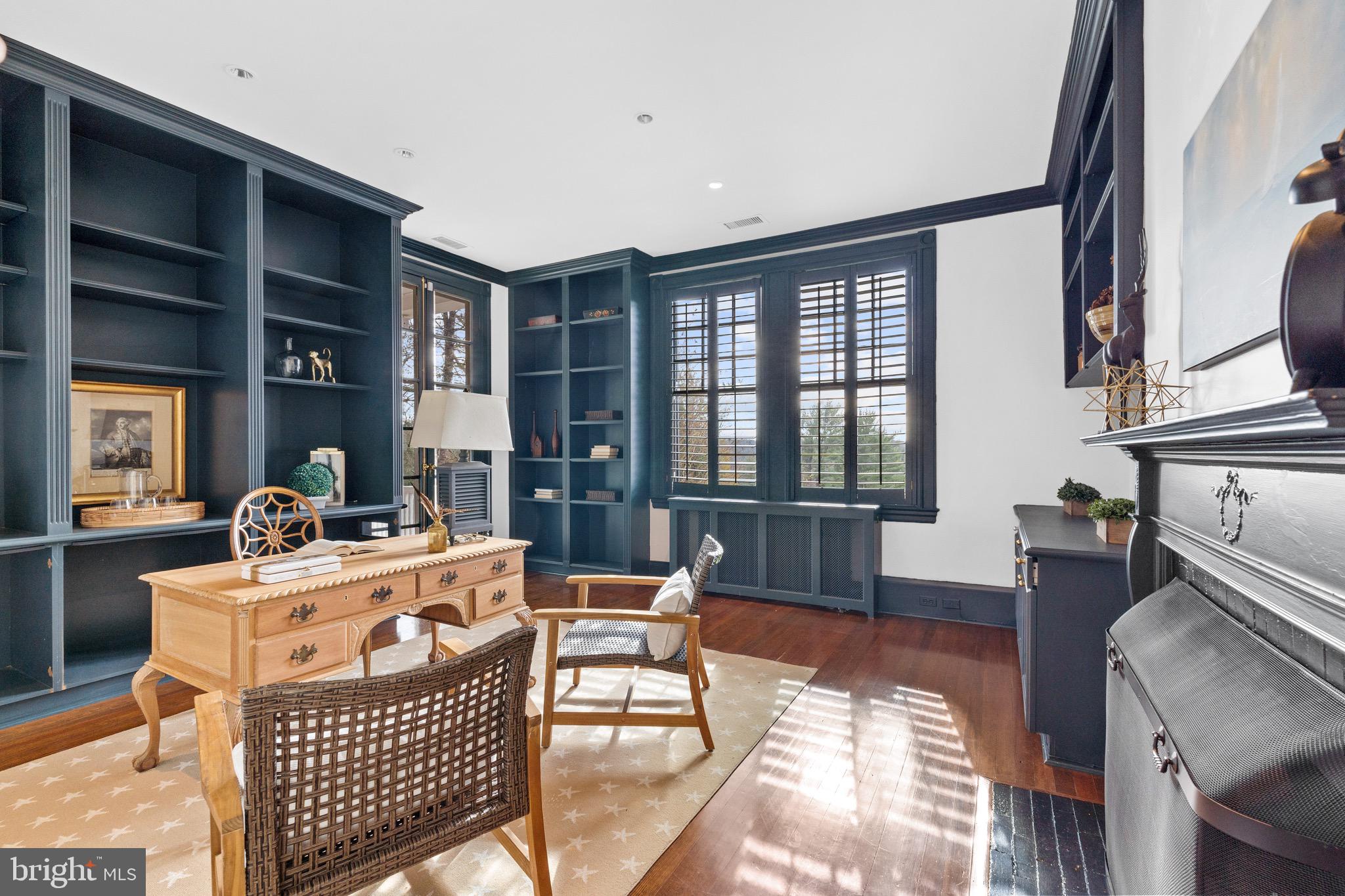 OWINGS MILLS - Residential