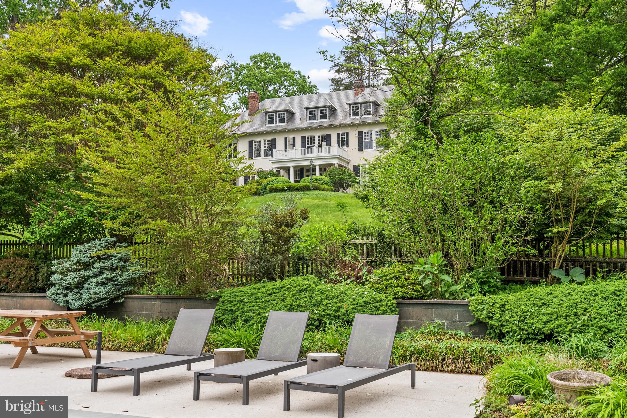 OWINGS MILLS - Residential