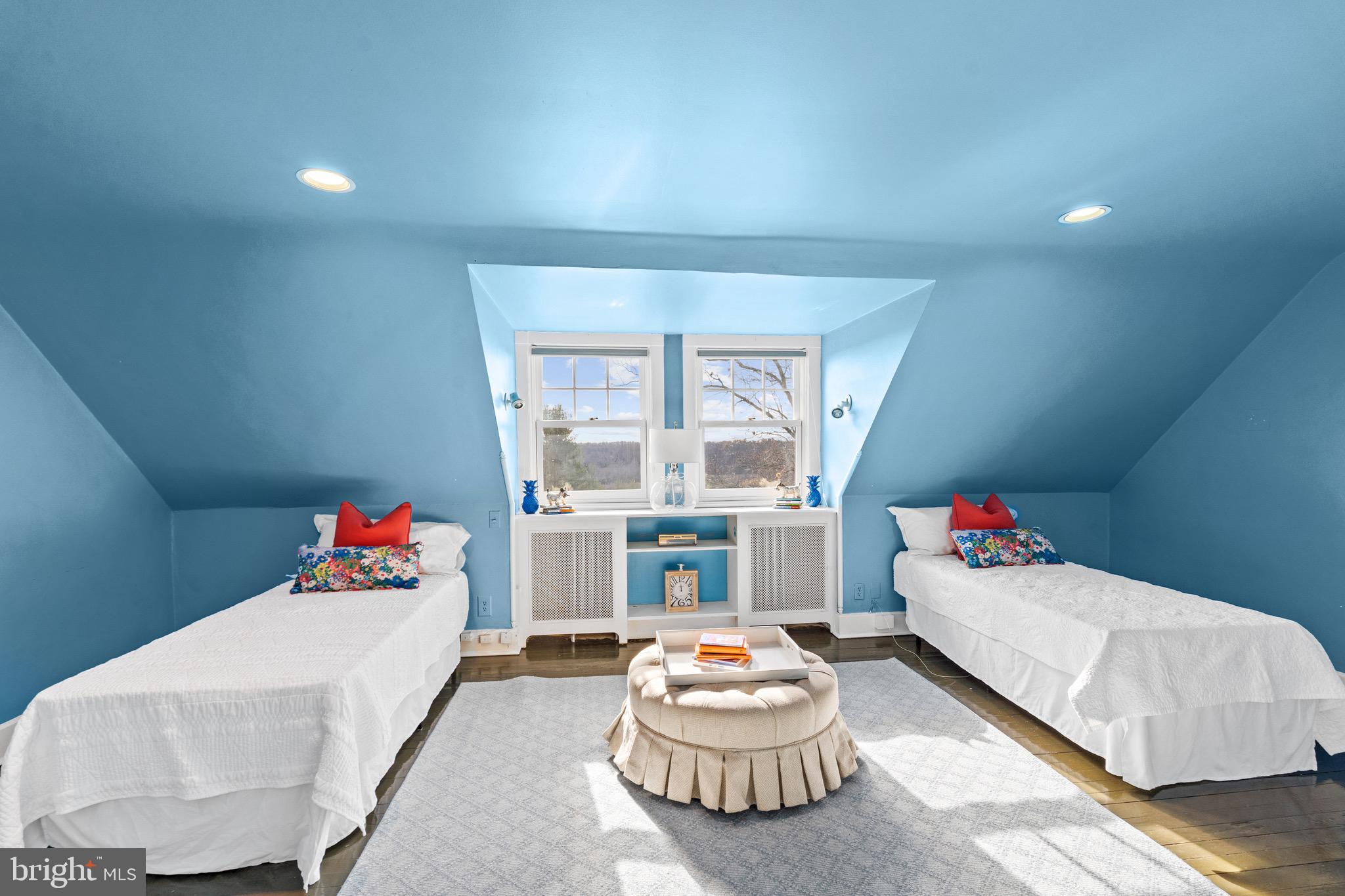 OWINGS MILLS - Residential