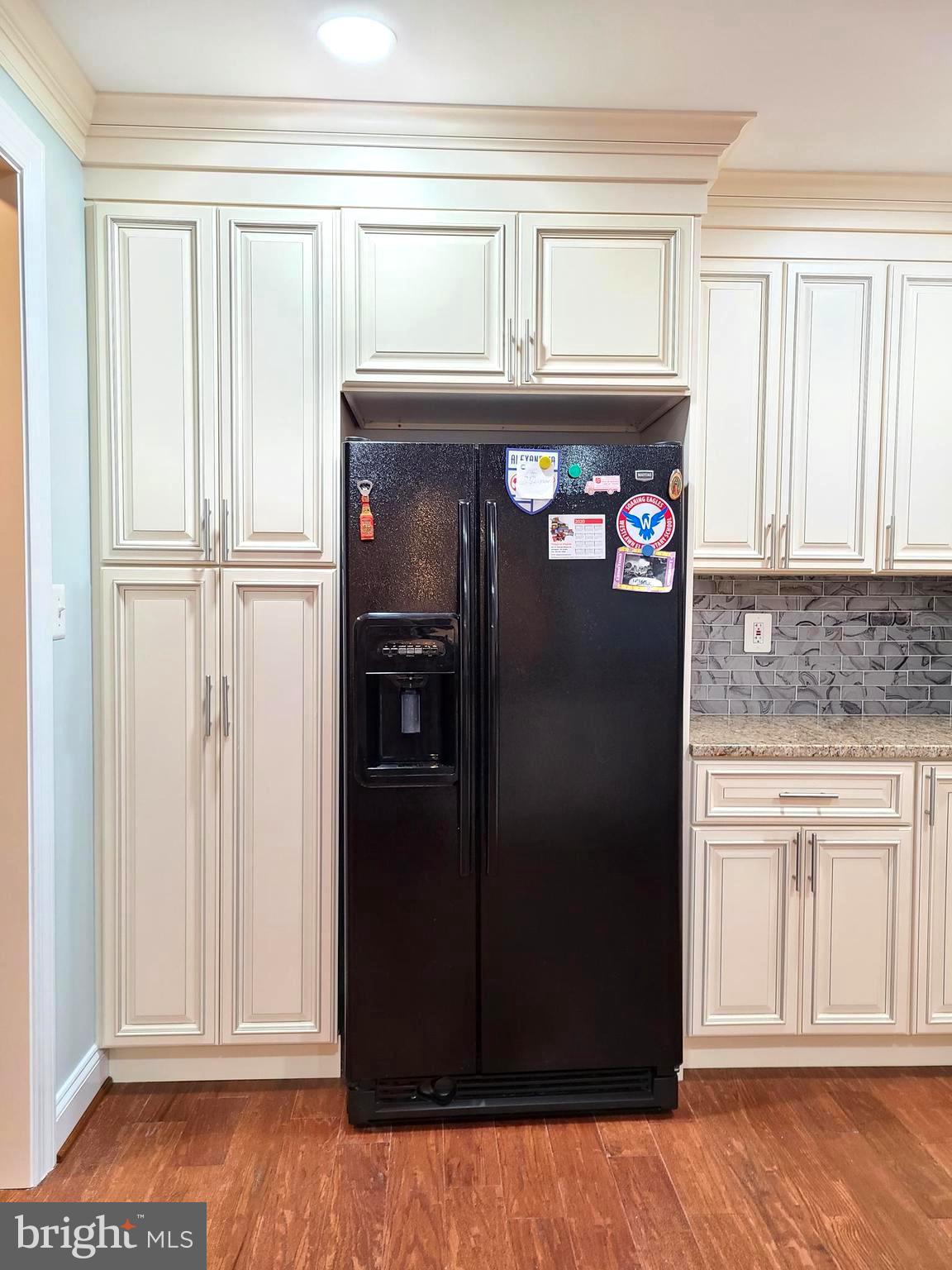 WEAVERS KNOLL - Residential