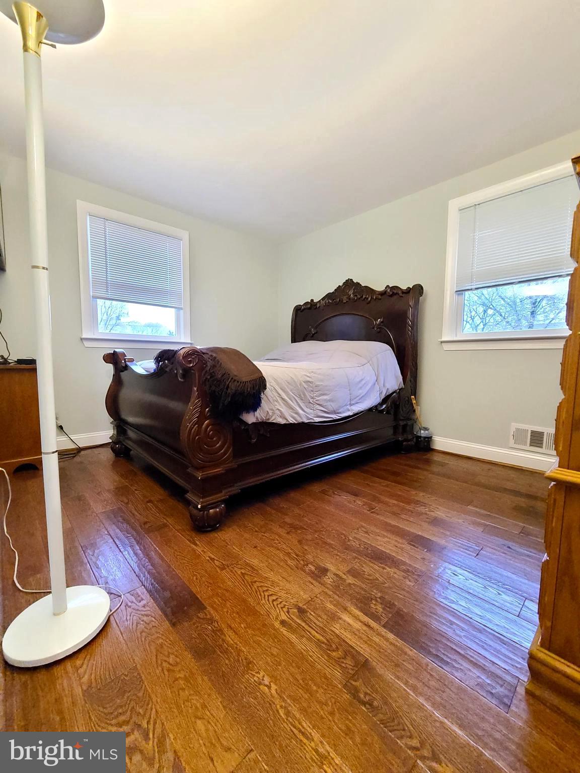 WEAVERS KNOLL - Residential