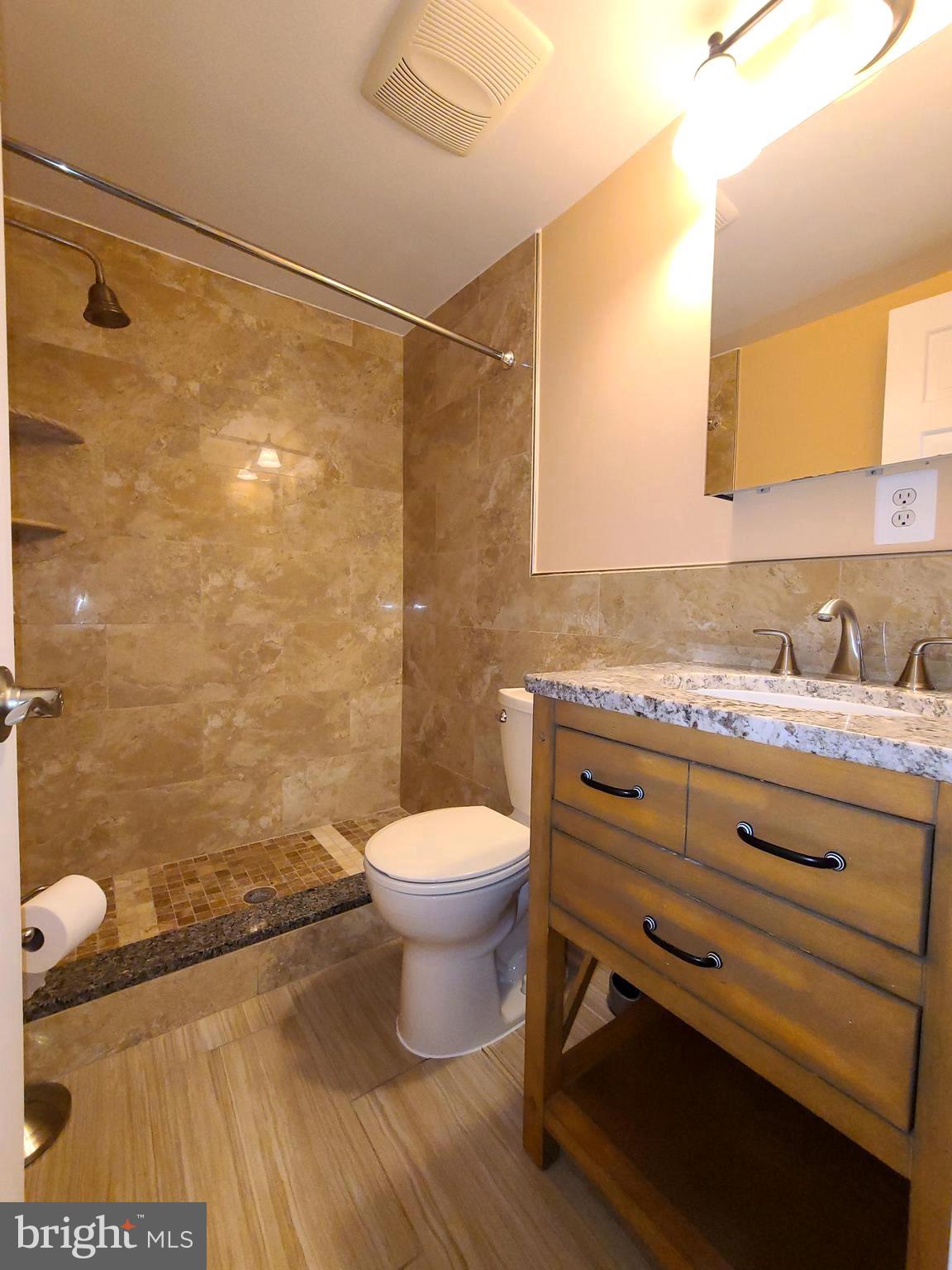 WEAVERS KNOLL - Residential