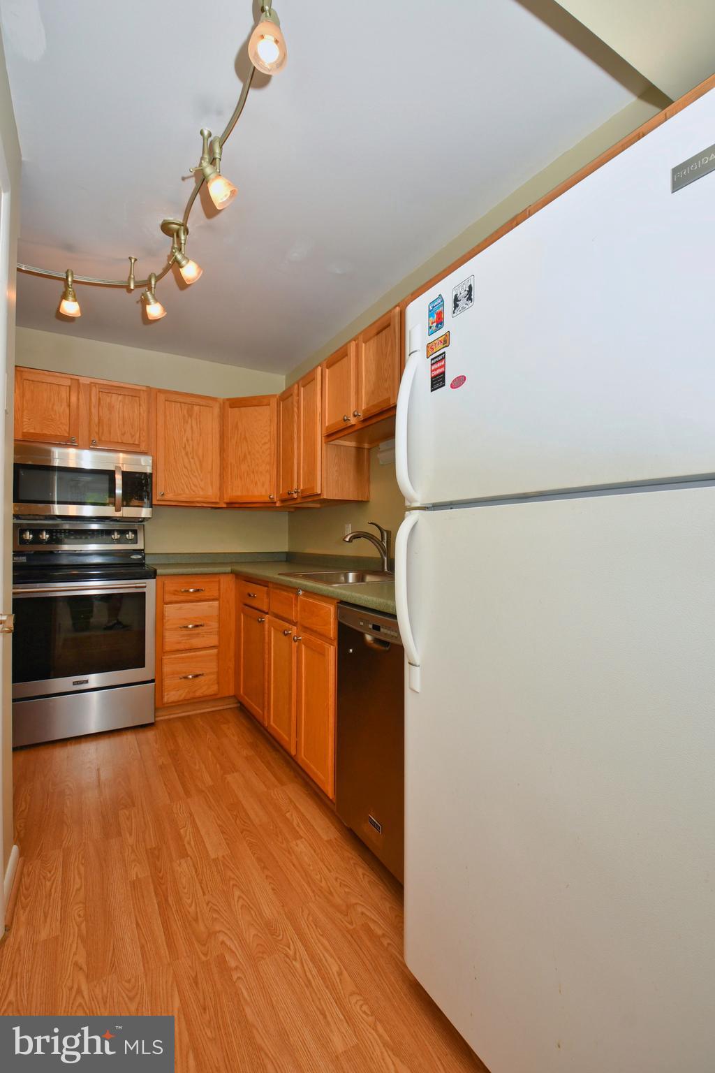 WARREN LODGE - Residential