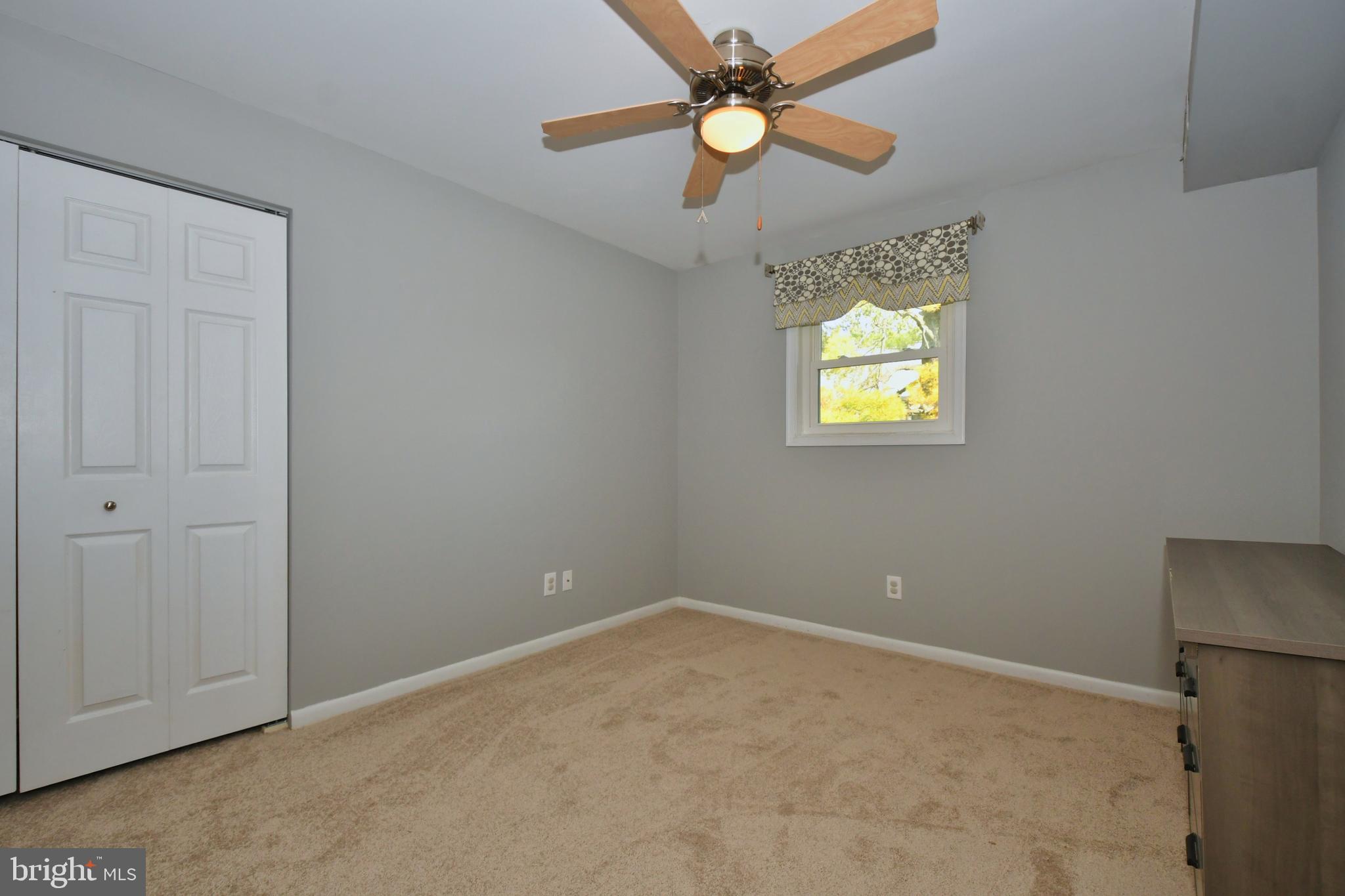 WARREN LODGE - Residential