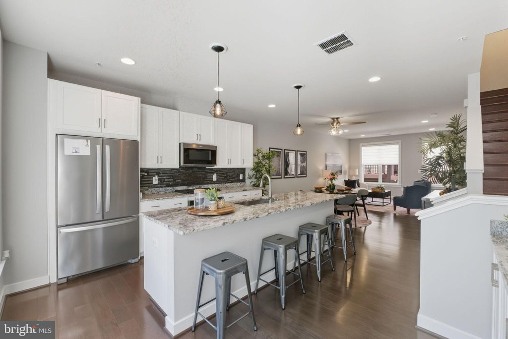 Photo of 16045 Bowery Street, ROCKVILLE, MD 20855 (MLS # MDMC2201436)
