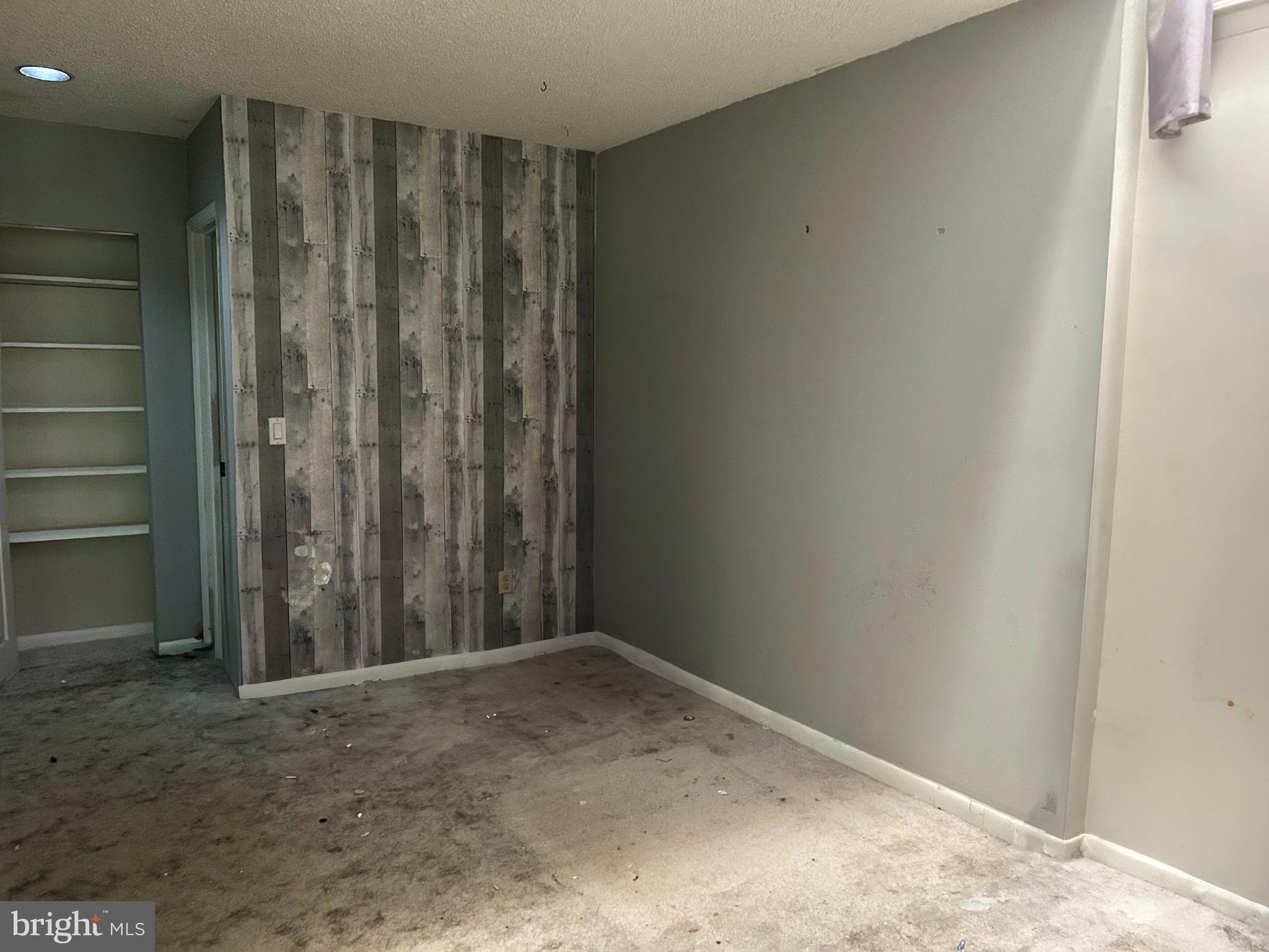 WOODS LANDING - Residential