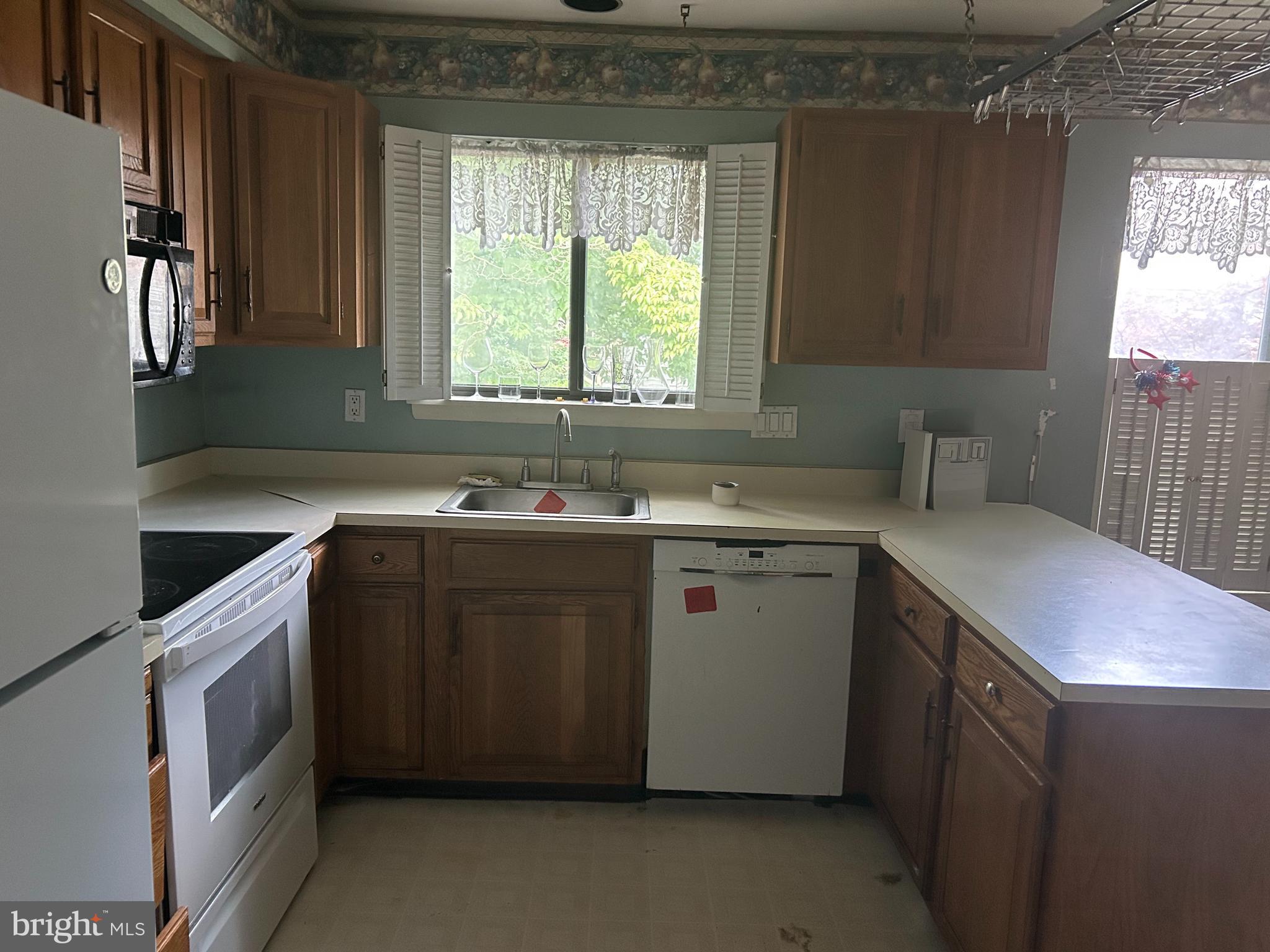 WOODS LANDING - Residential