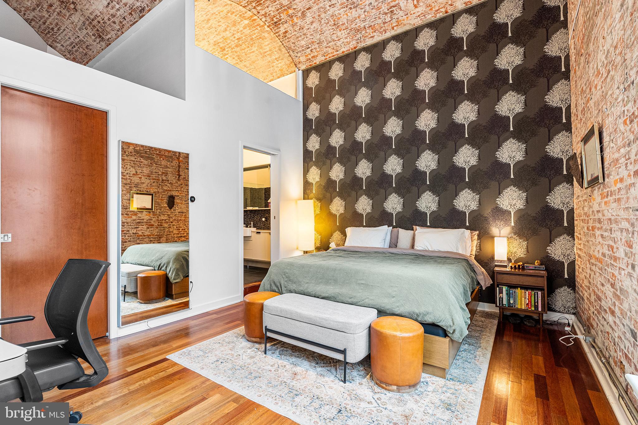 CENTER CITY - Residential