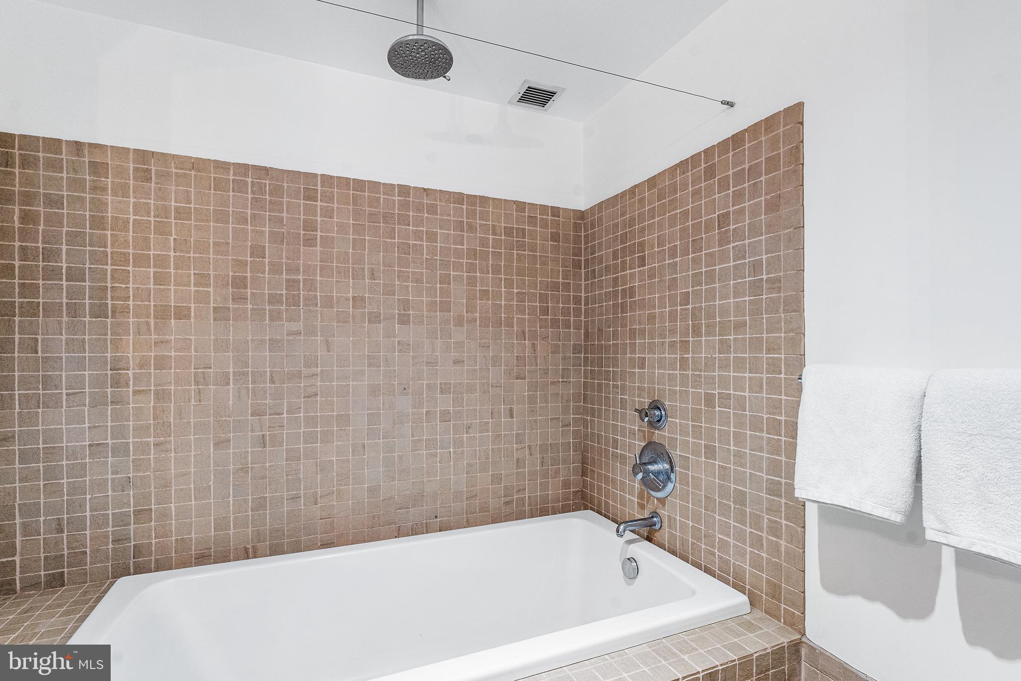 CENTER CITY - Residential