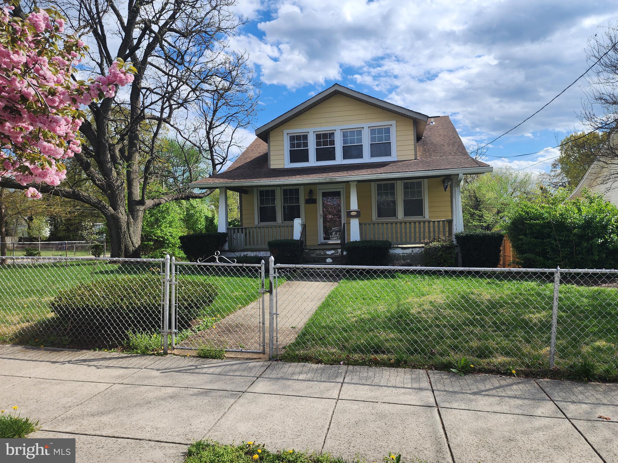 Photo 1 of 42 — 3047 DOUGLAS STREET NE, WASHINGTON, DC 20018