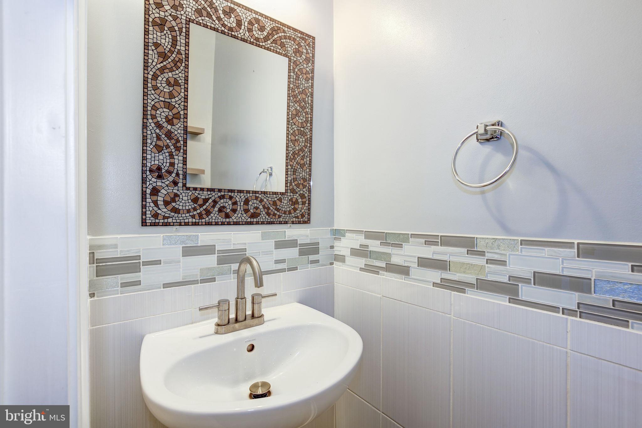 KENSINGTON VILLAS - Residential Lease