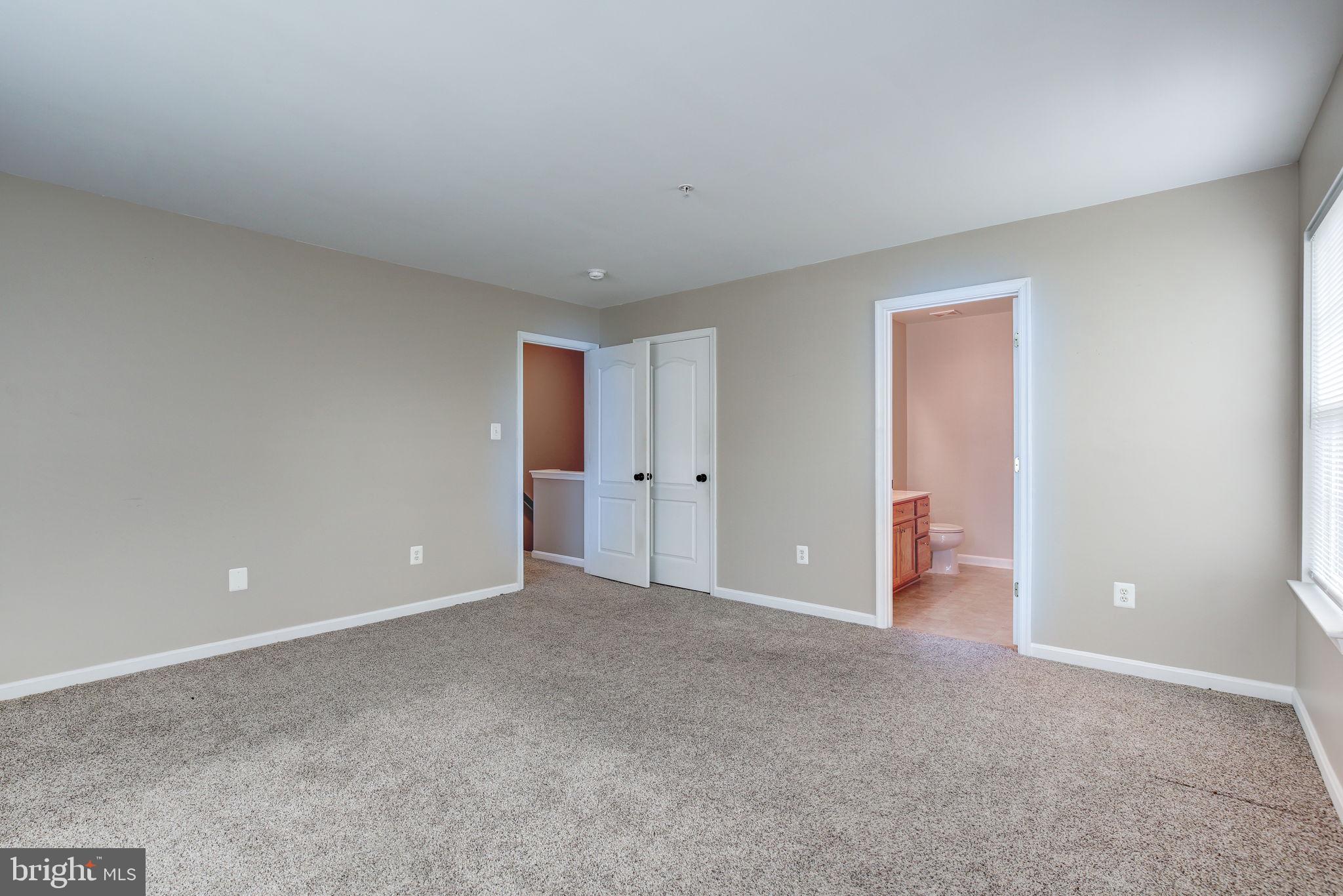 KENSINGTON VILLAS - Residential Lease