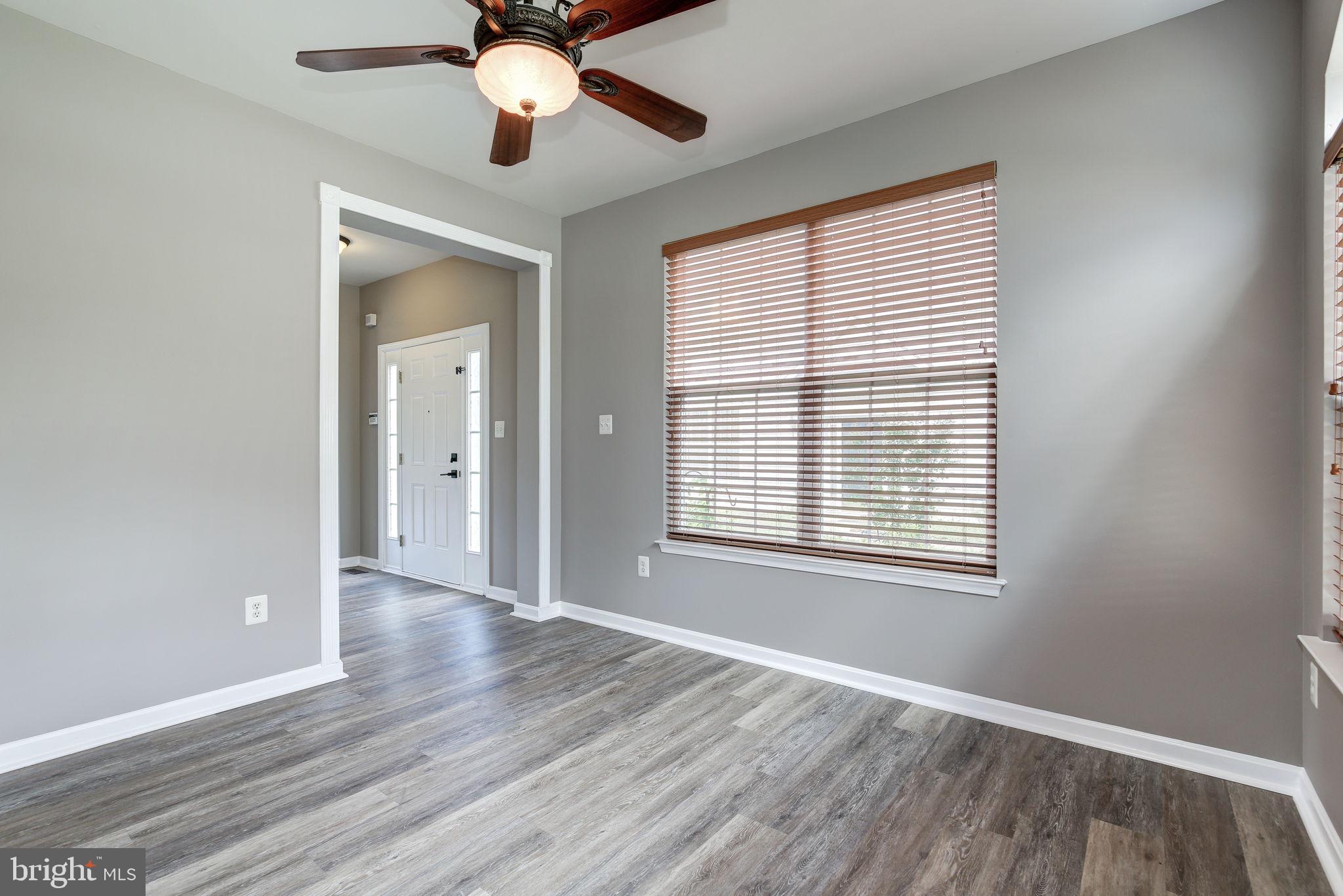 KENSINGTON VILLAS - Residential Lease