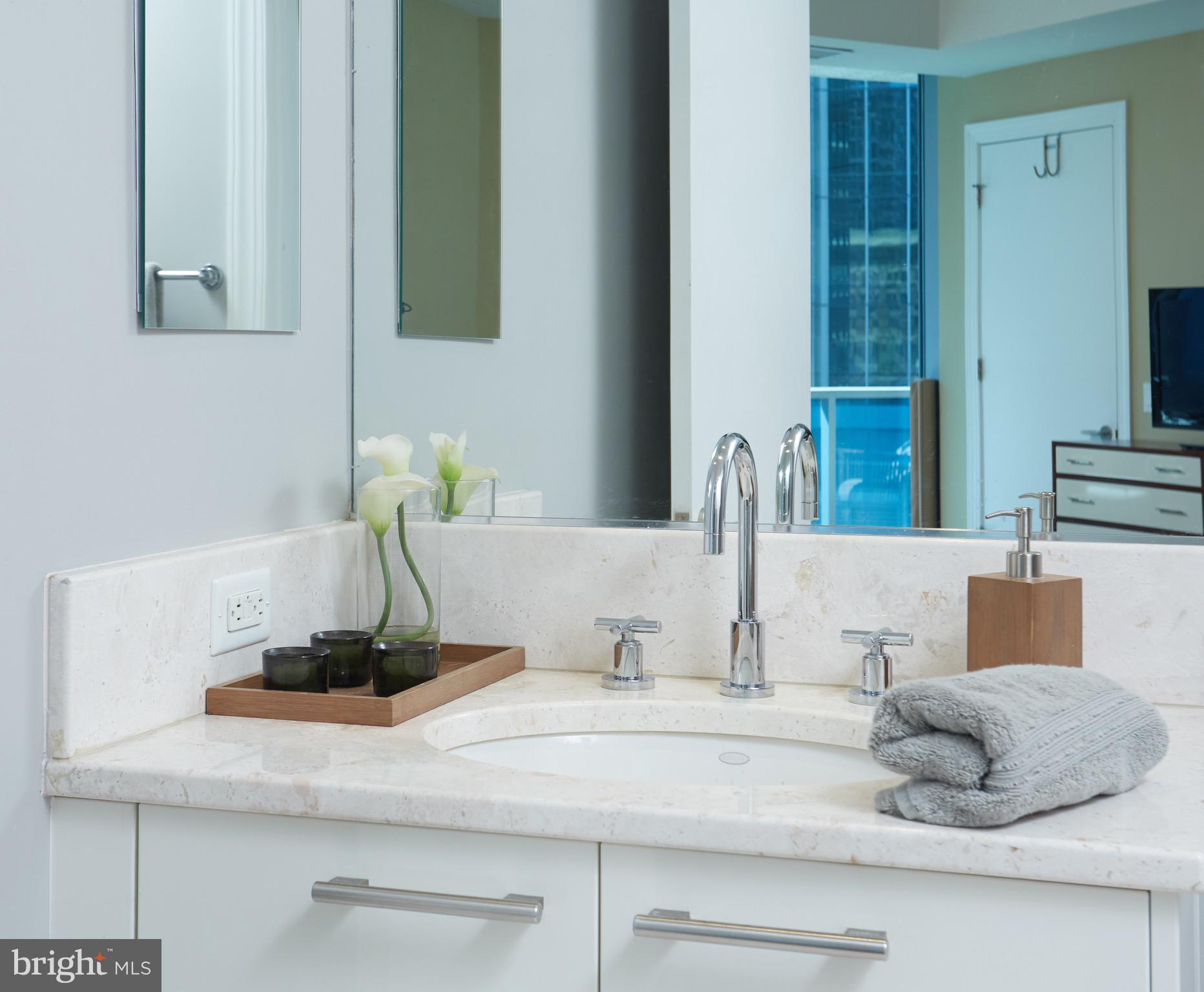 TURNBERRY TOWER - Residential Lease