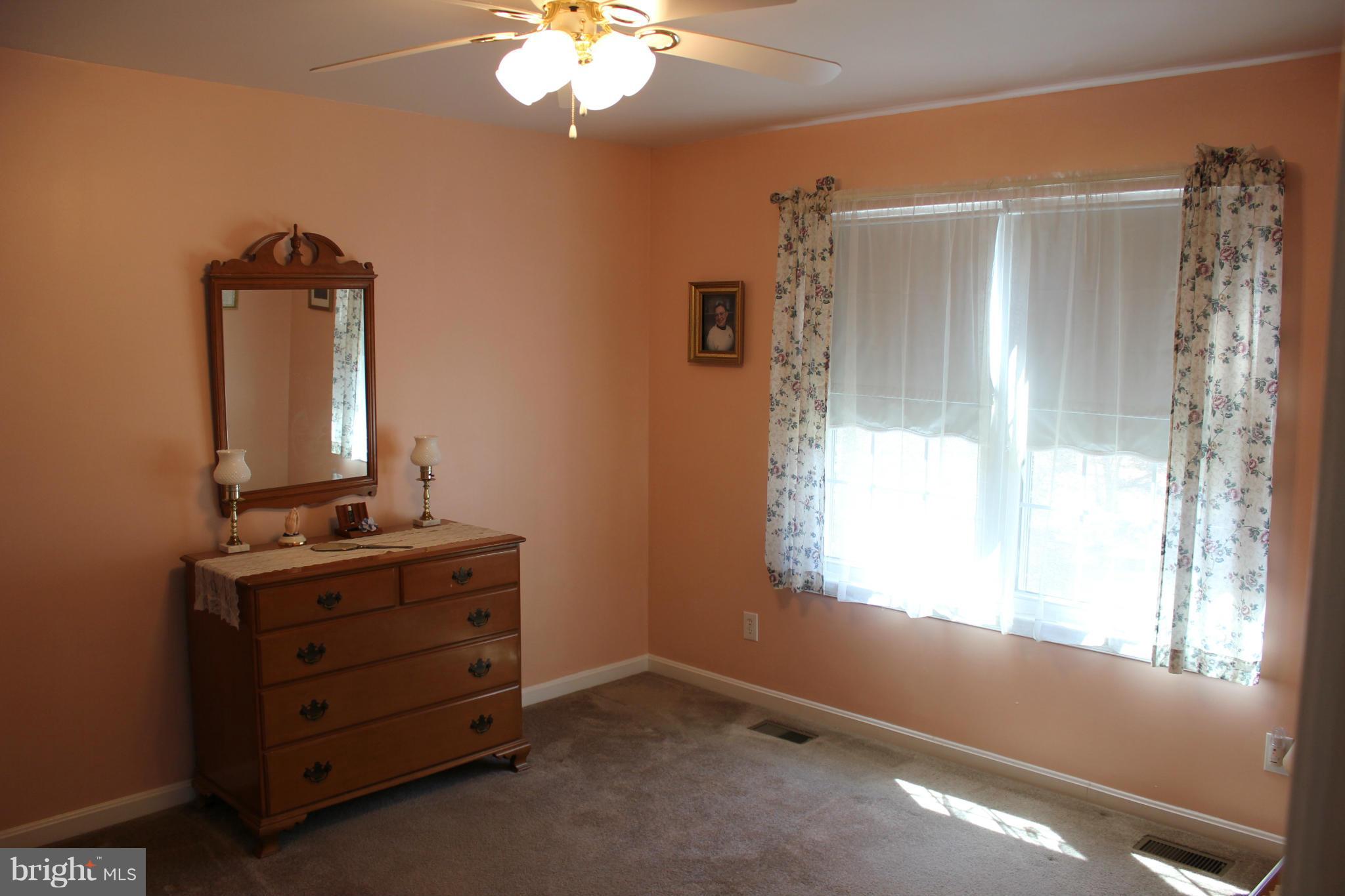 WILLOW WOODS - Residential