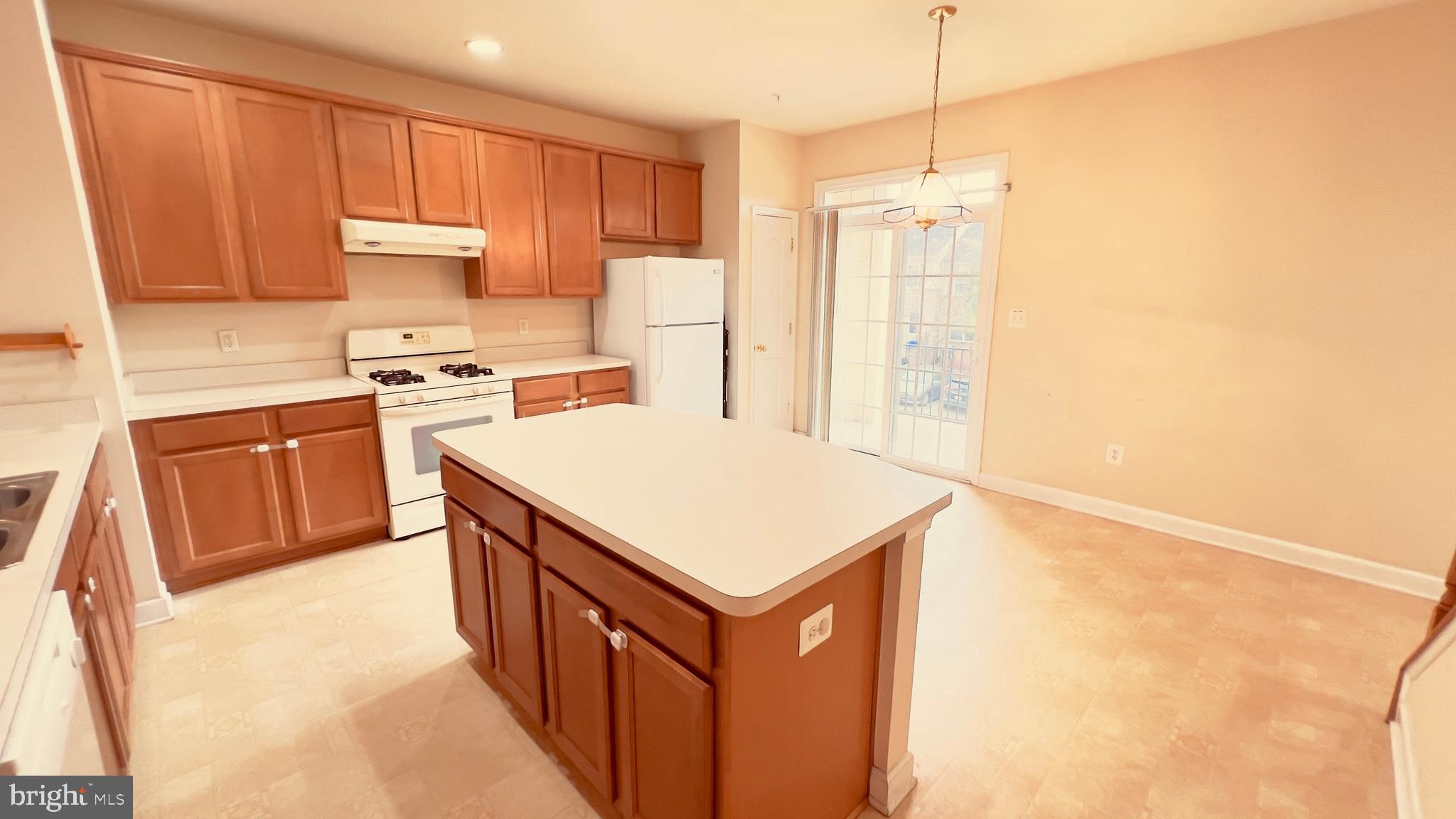 HIGHLANDS AT CLARKSBURG - Residential Lease