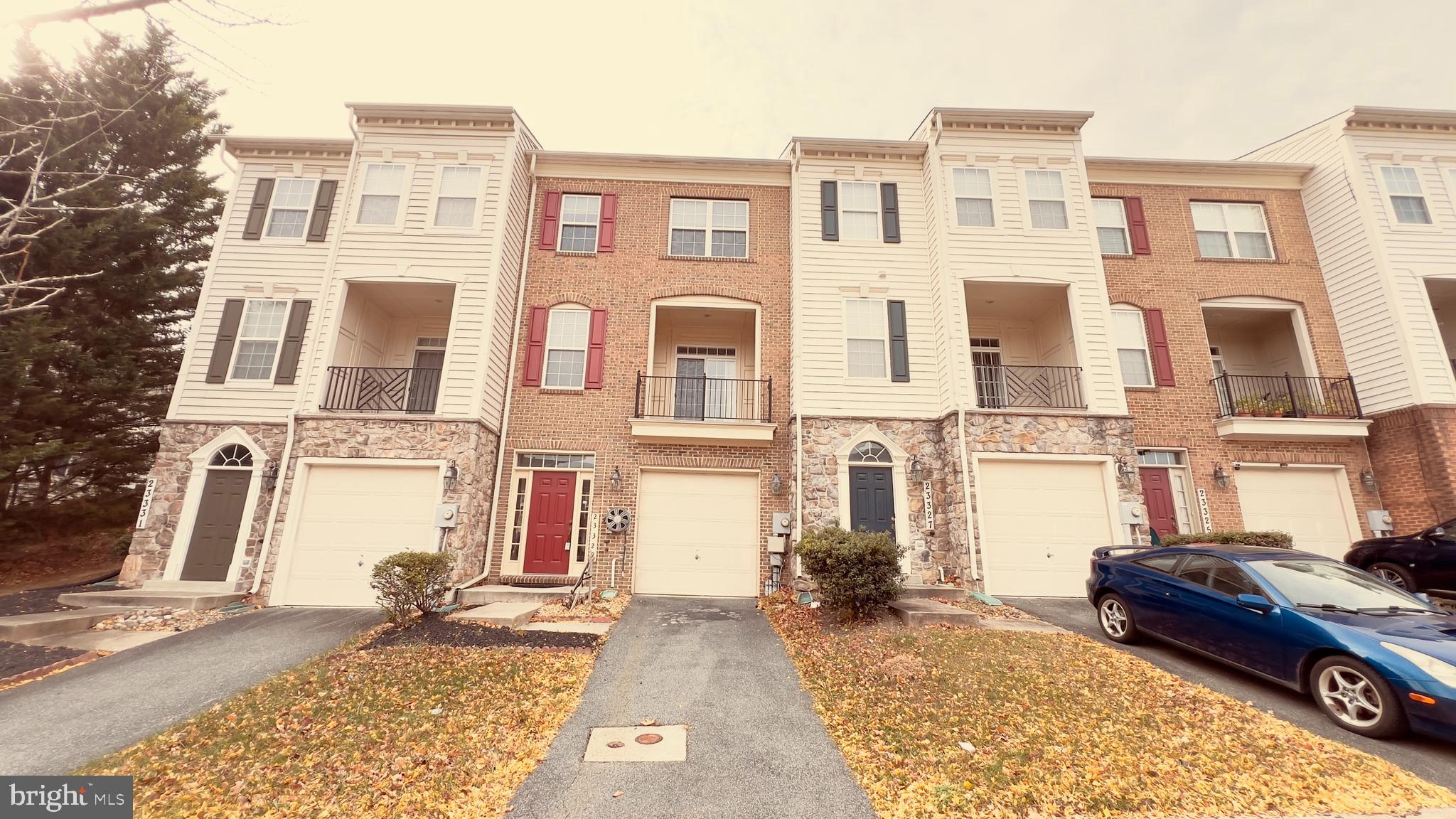 HIGHLANDS AT CLARKSBURG - Residential Lease