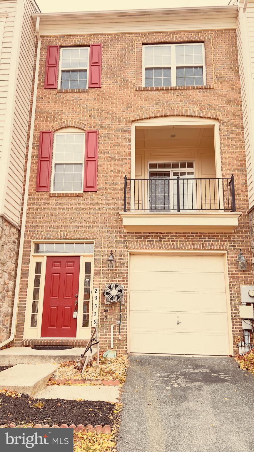 HIGHLANDS AT CLARKSBURG - Residential Lease