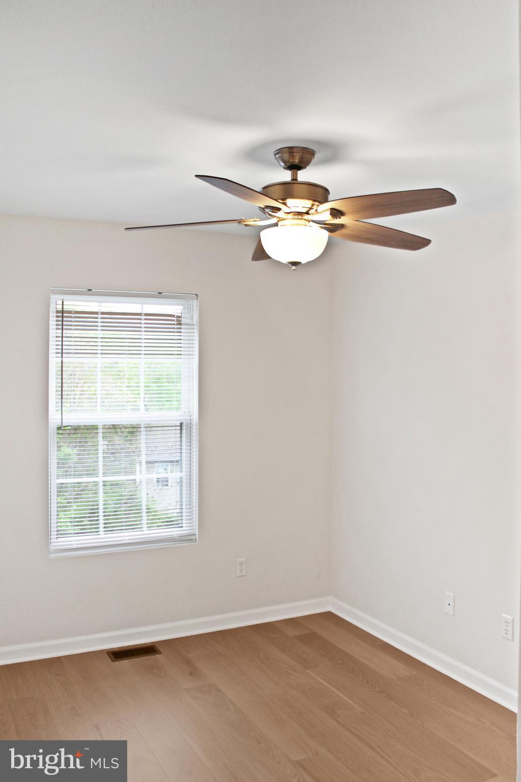 BELMONT - Residential Lease