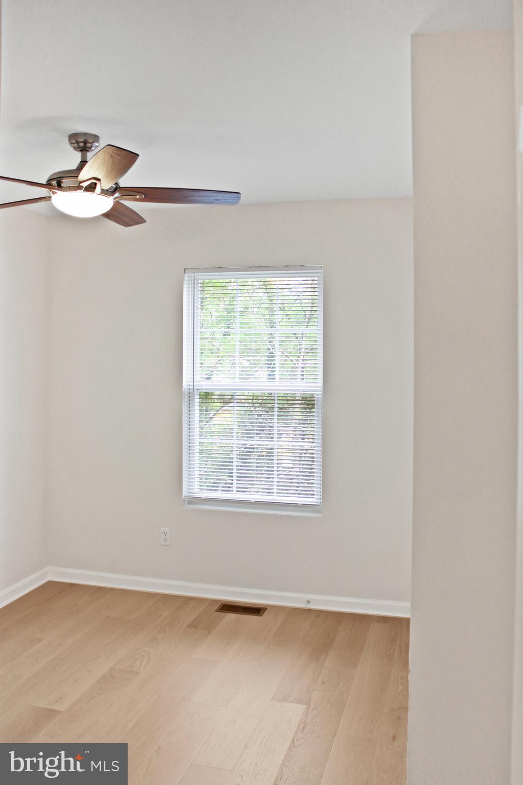 BELMONT - Residential Lease