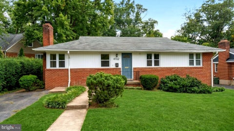 Photo of 4702 Taney Avenue, ALEXANDRIA, VA 22304 (MLS # VAAX2066994)