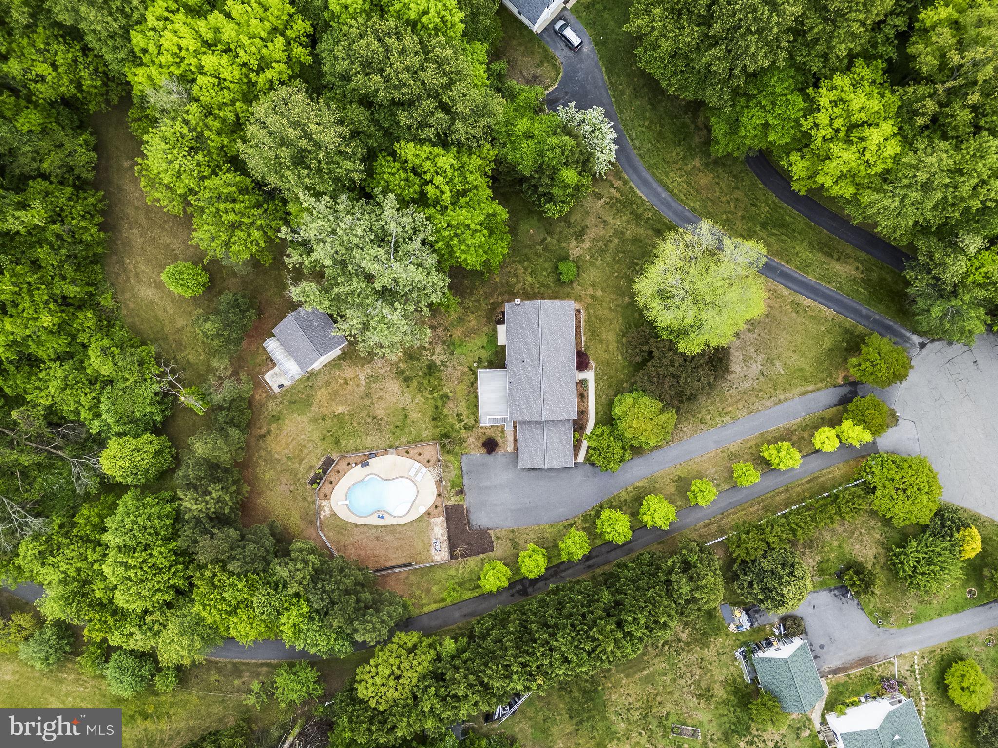 MEADOW OAKS - Residential