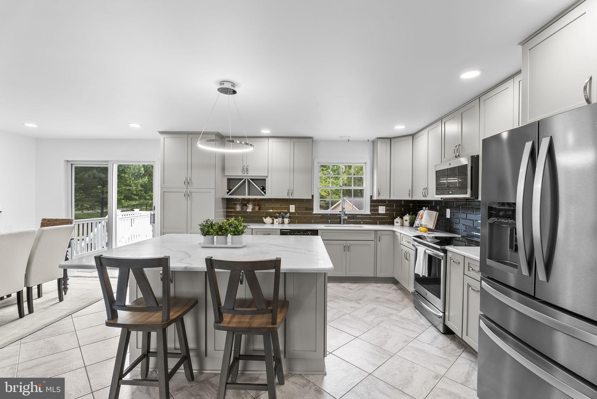 MEADOW OAKS - Residential