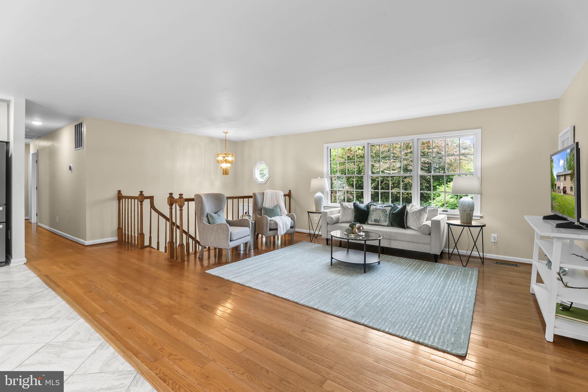 MEADOW OAKS - Residential
