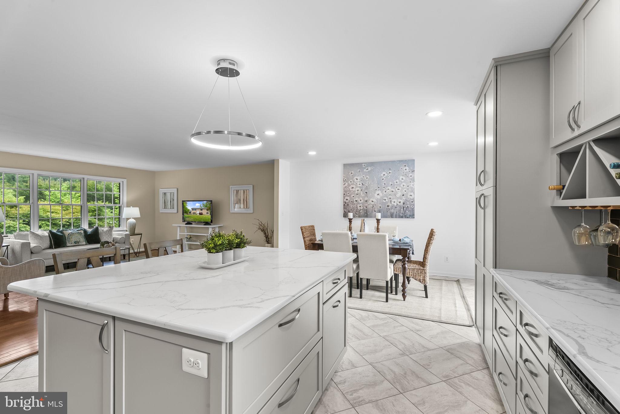 MEADOW OAKS - Residential