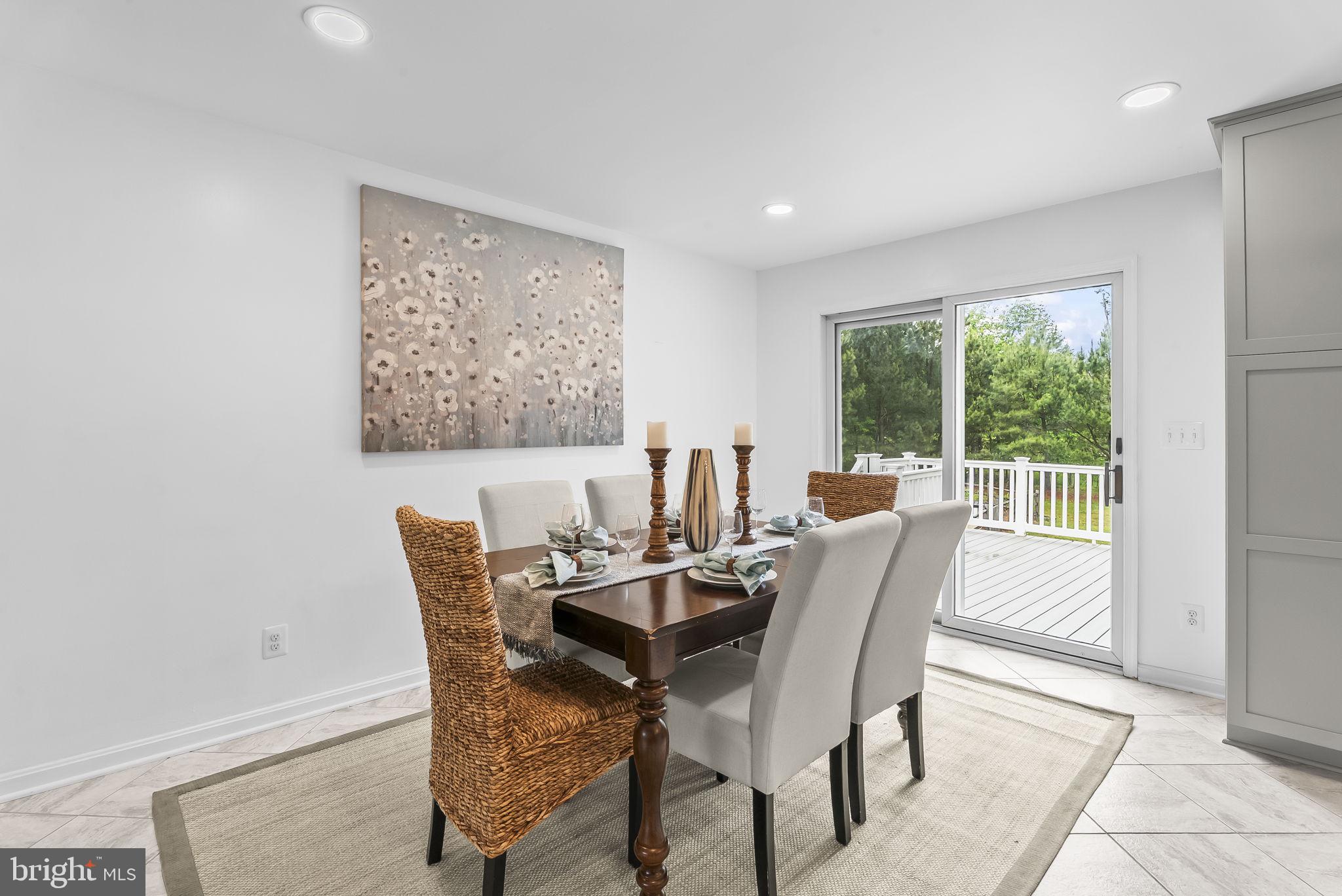 MEADOW OAKS - Residential
