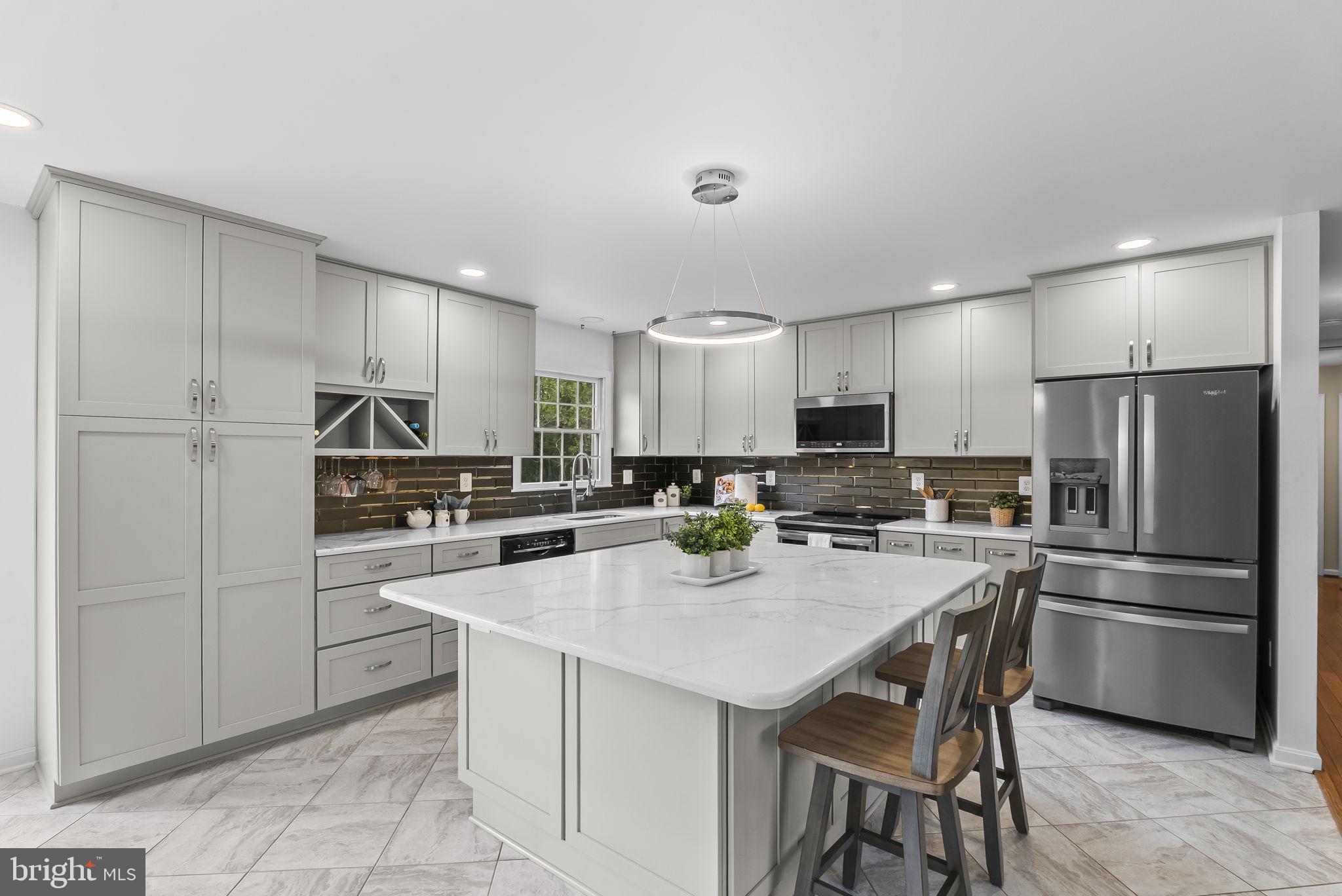 MEADOW OAKS - Residential