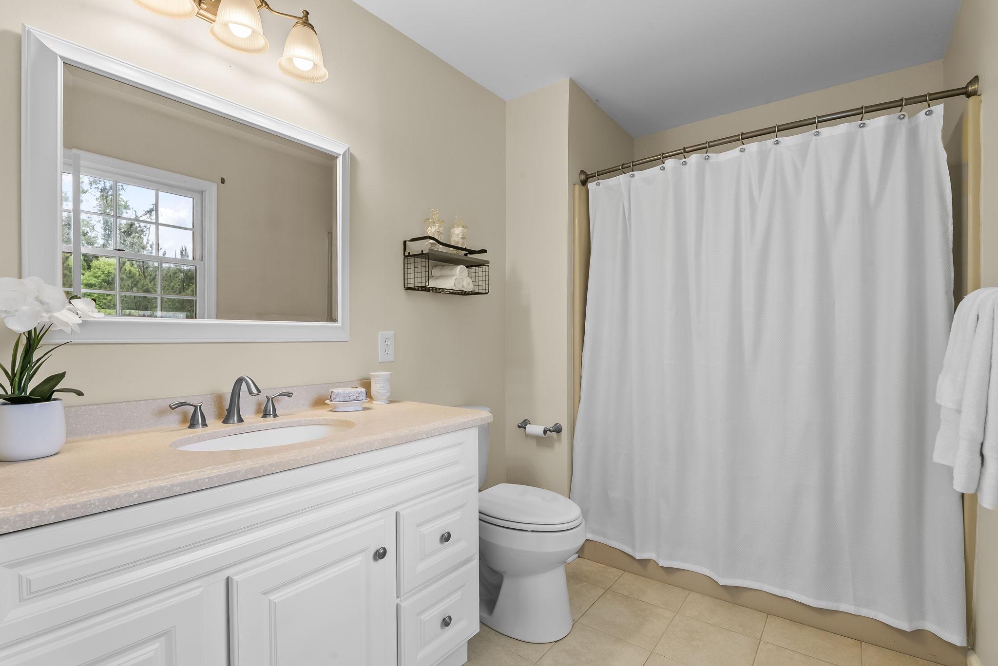 MEADOW OAKS - Residential