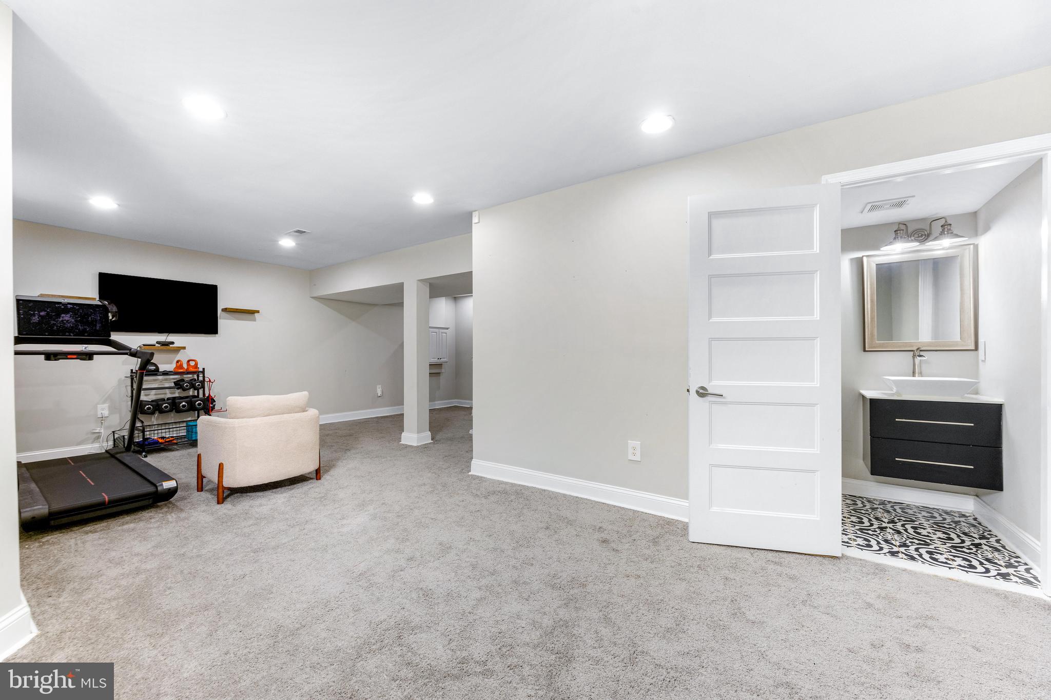 WESTFIELD - Residential