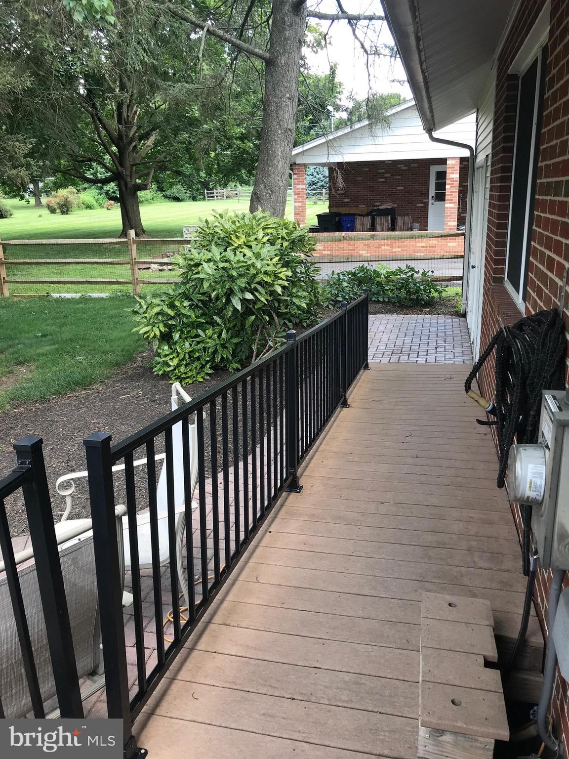 CLOVER HILL - Residential