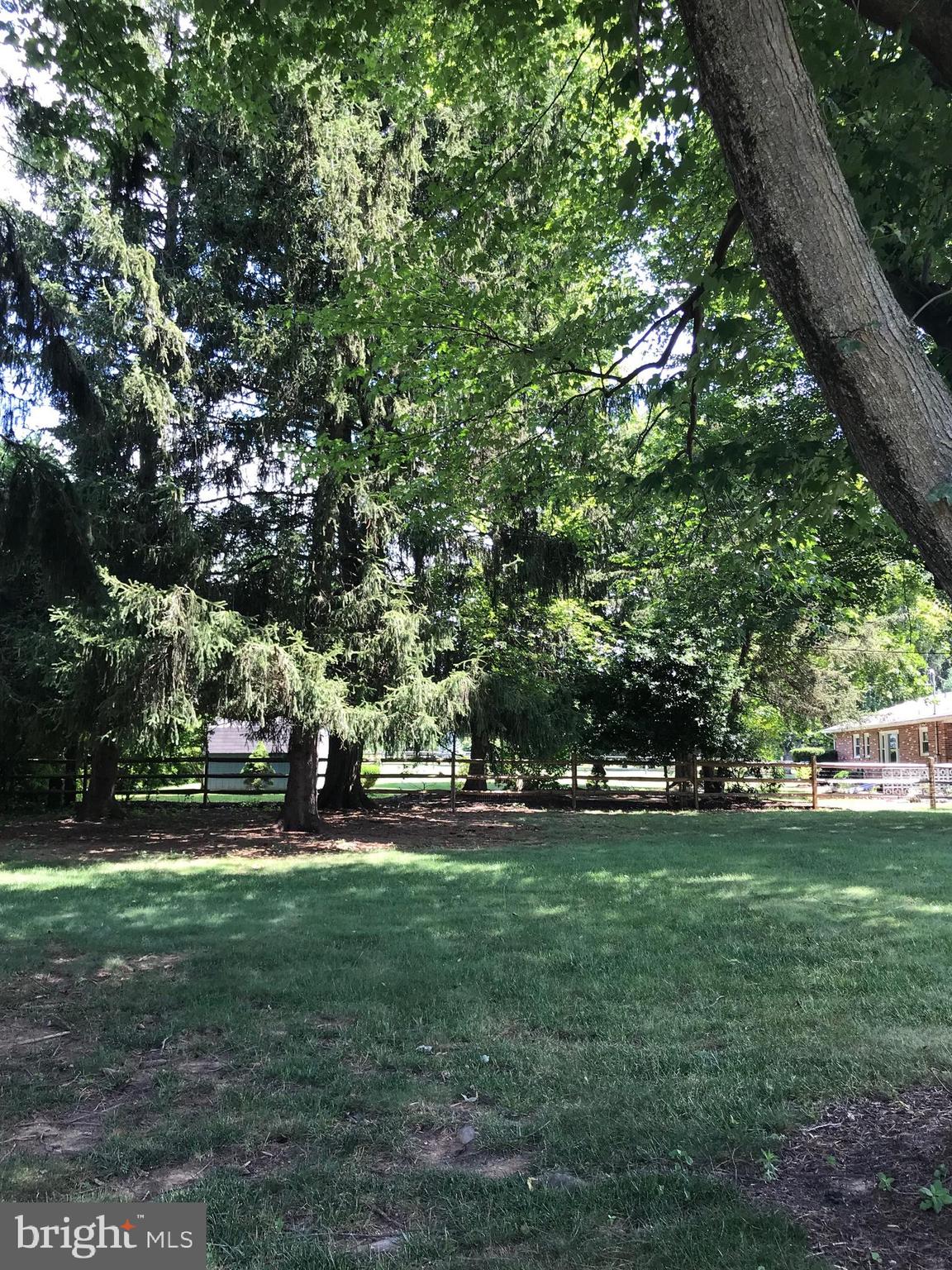 CLOVER HILL - Residential