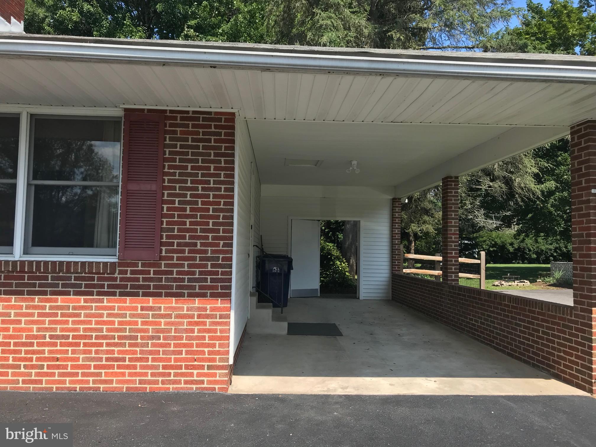 CLOVER HILL - Residential