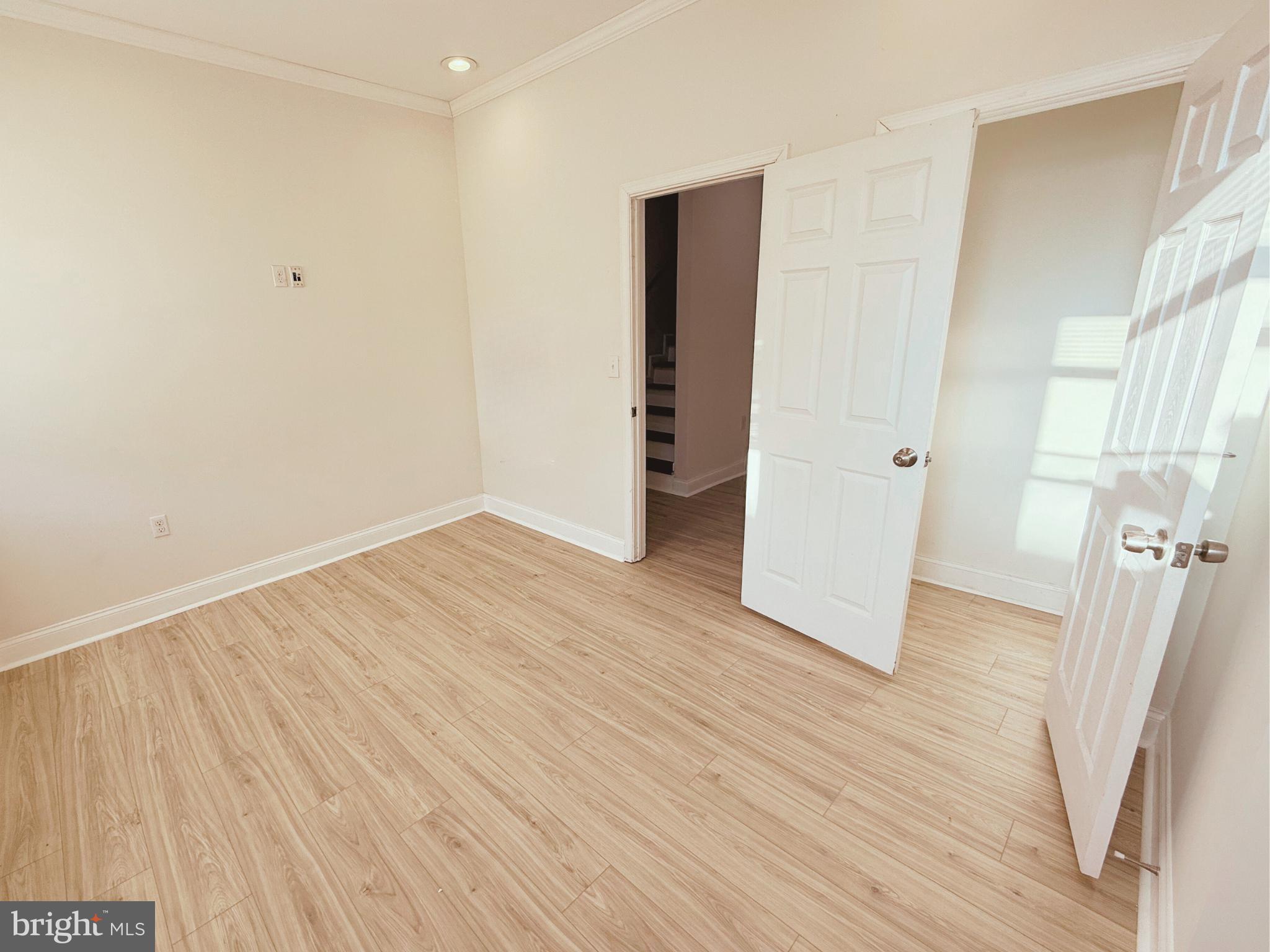 UPTON - Residential Lease