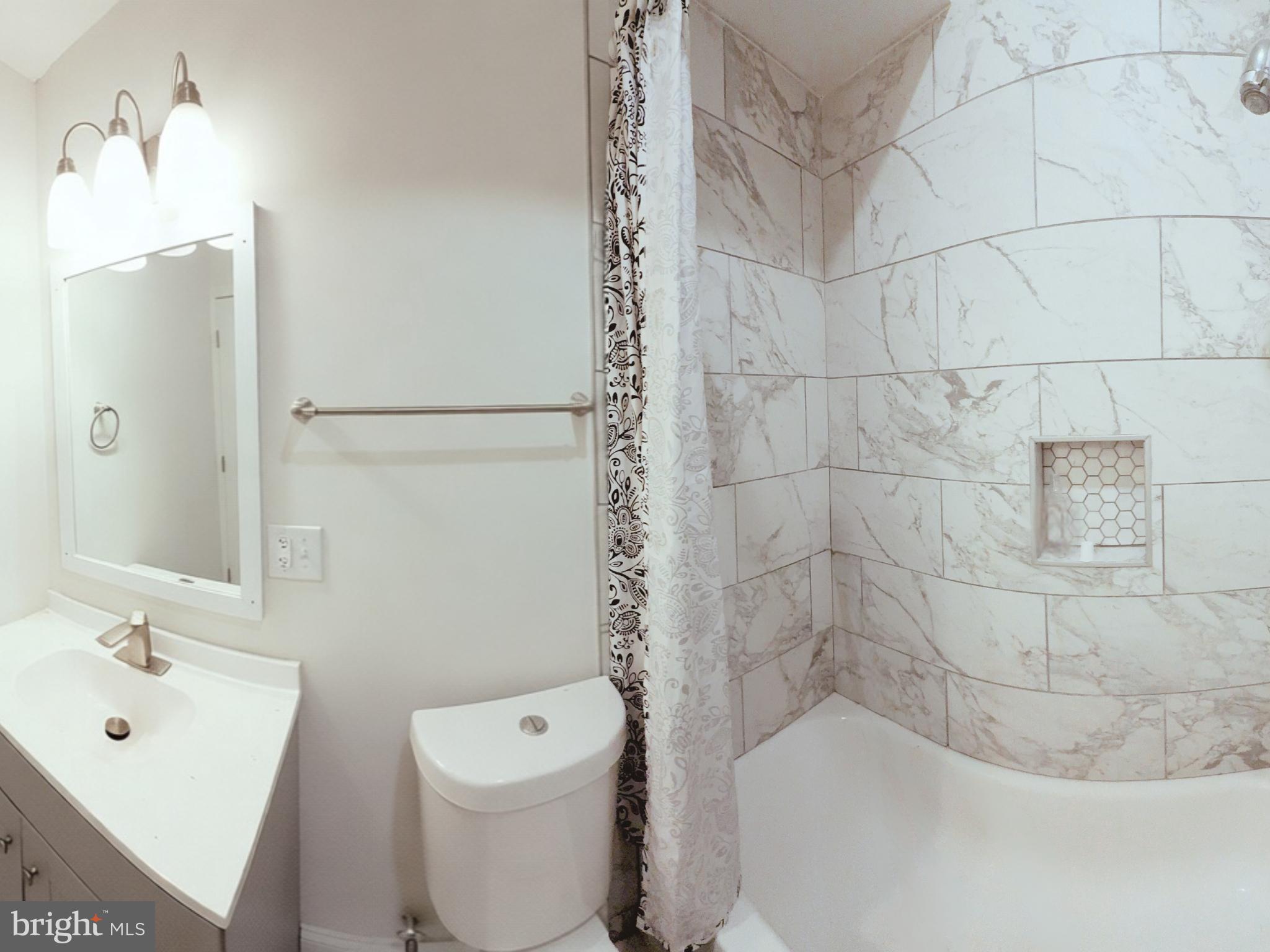 UPTON - Residential Lease