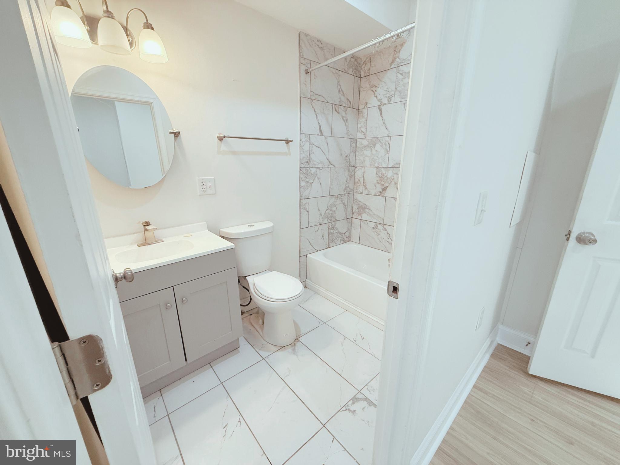 UPTON - Residential Lease