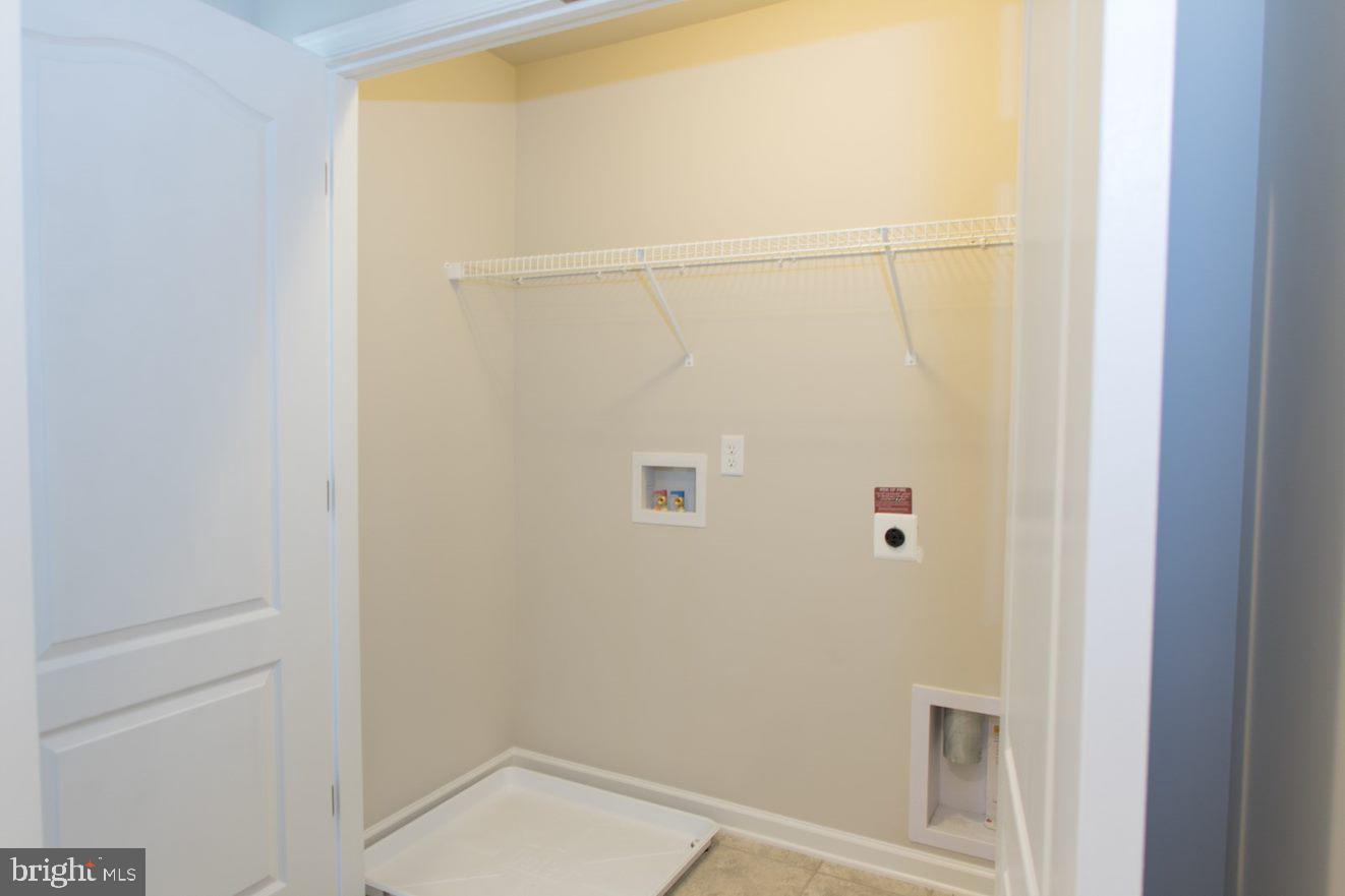 MCCAULEY CROSSING - Residential